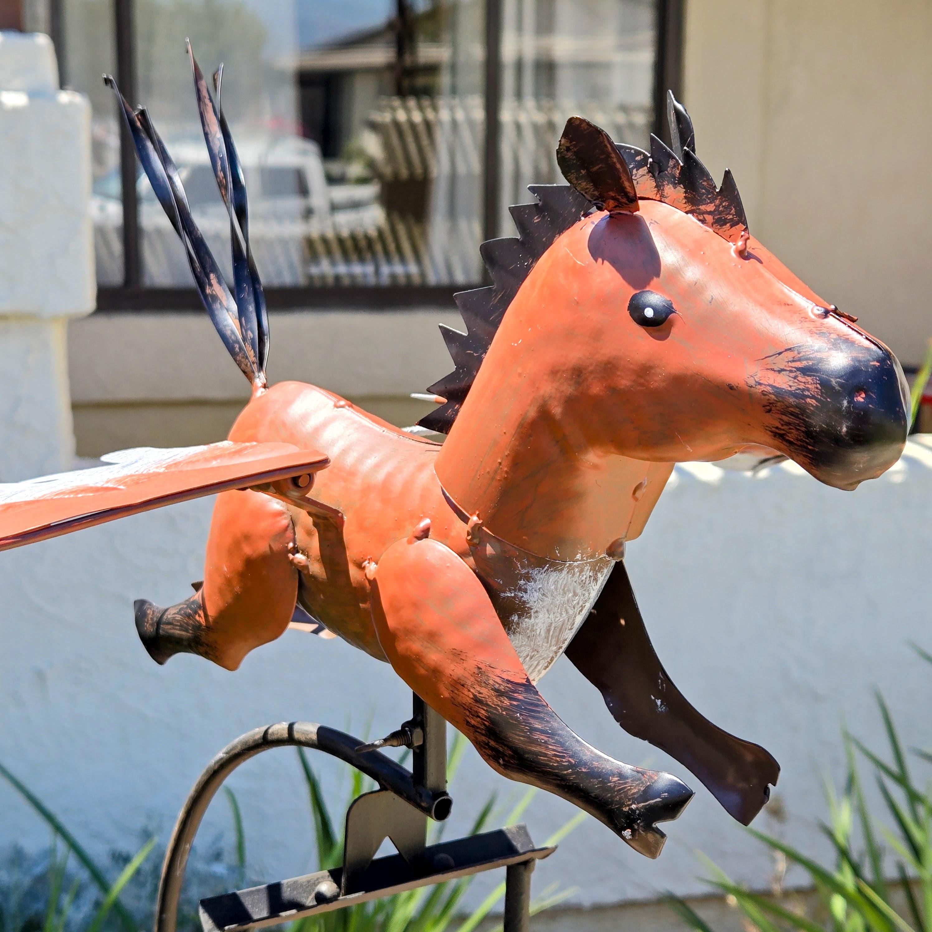 Flying Horse Garden Balancer – Kinetic Metal Yard Art Gift