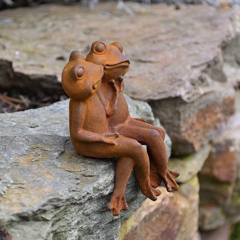 XL Cast Iron Frog Couple Statue: Rustic Garden Love Decor