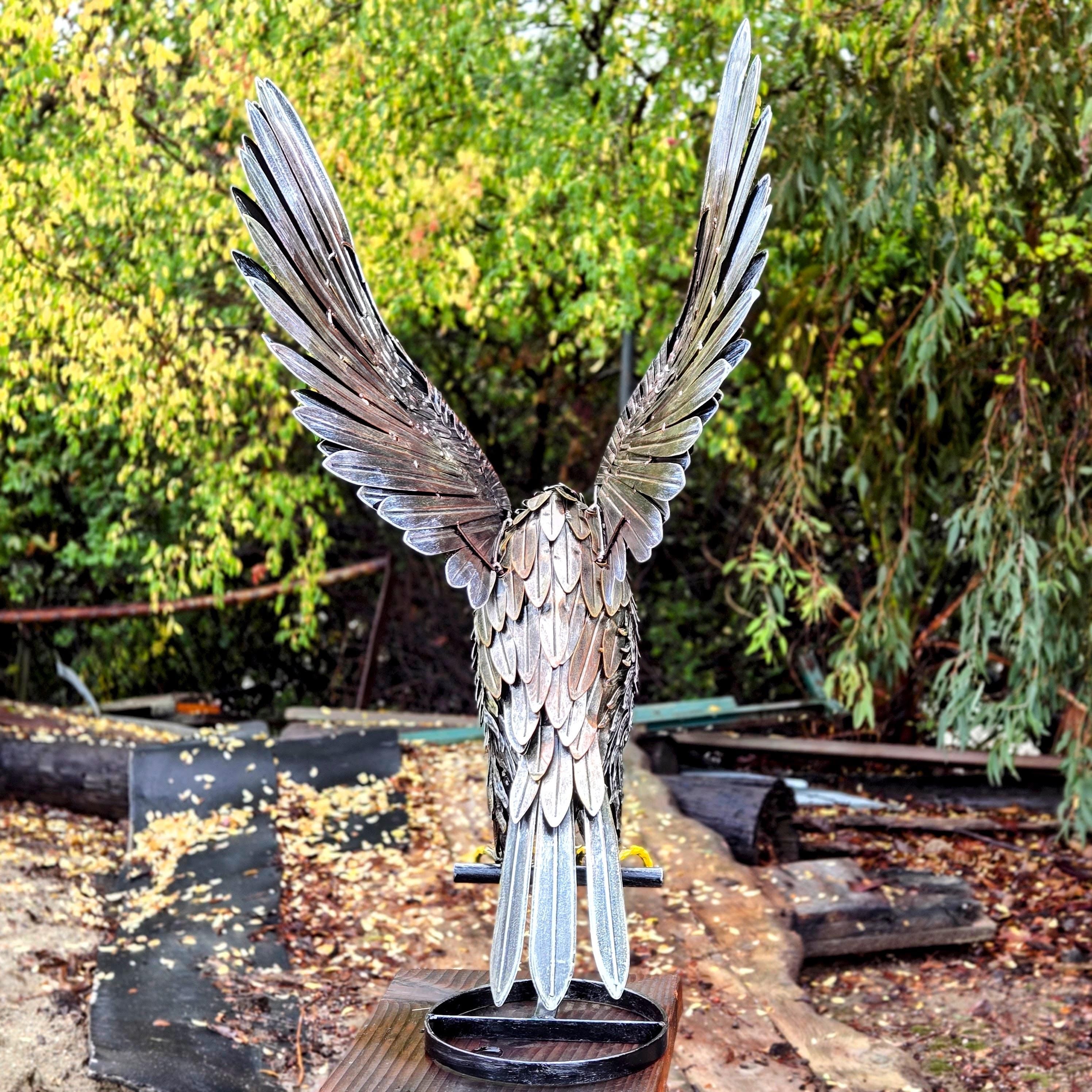 Handcrafted Metal Bald Eagle for outside Garden Sculpture: Patriotic Outdoor Art