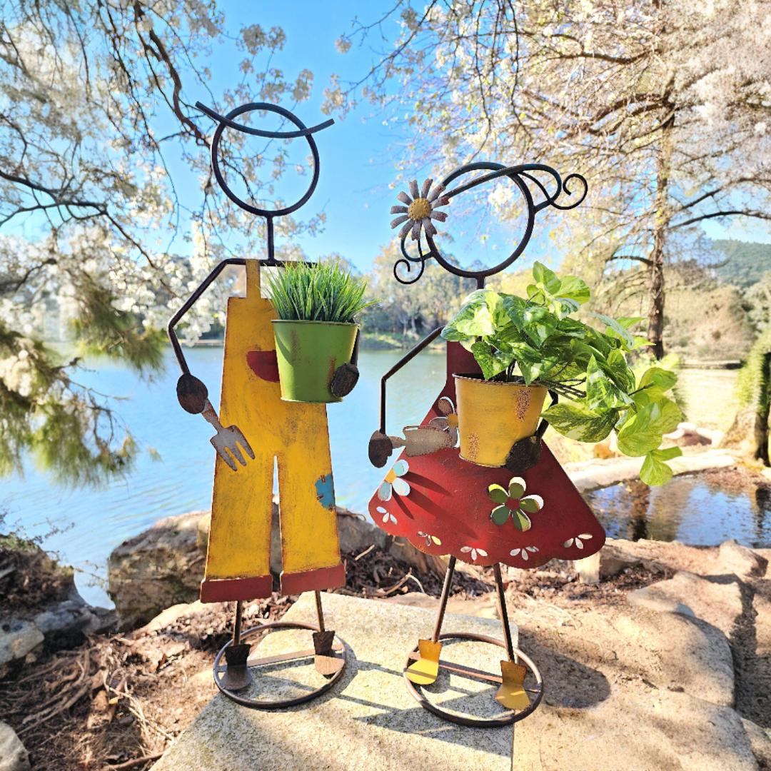 32"H Rustic Metal Garden Statues: Handcrafted Boy & Girl Sculpture Set