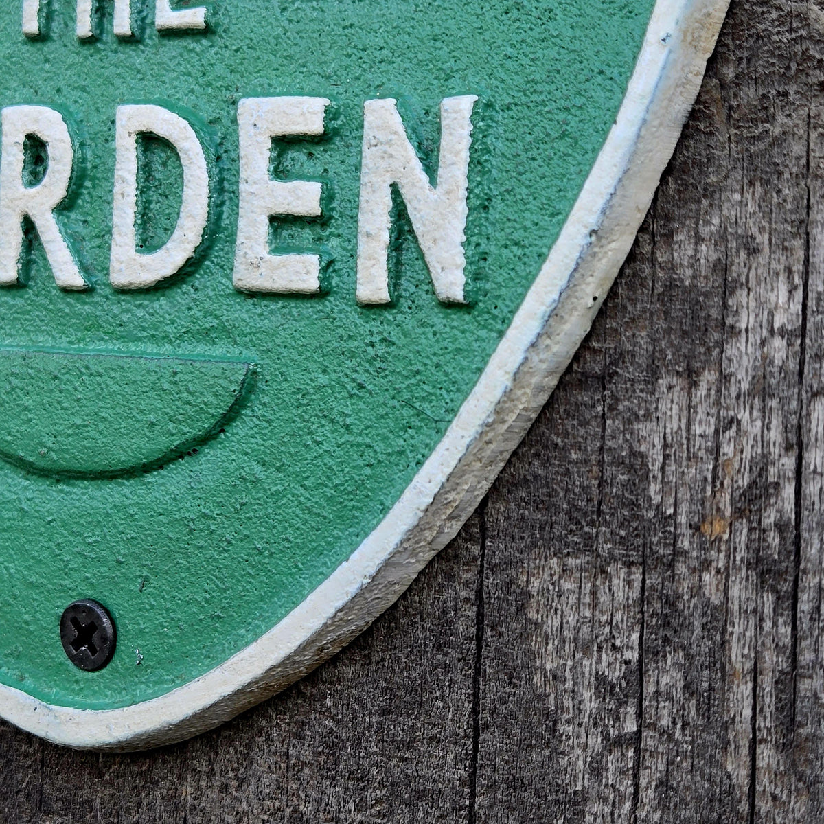 Cast Iron Garden Signs Set – Rustic Farmhouse Outdoor Decor, Welcoming Messages
