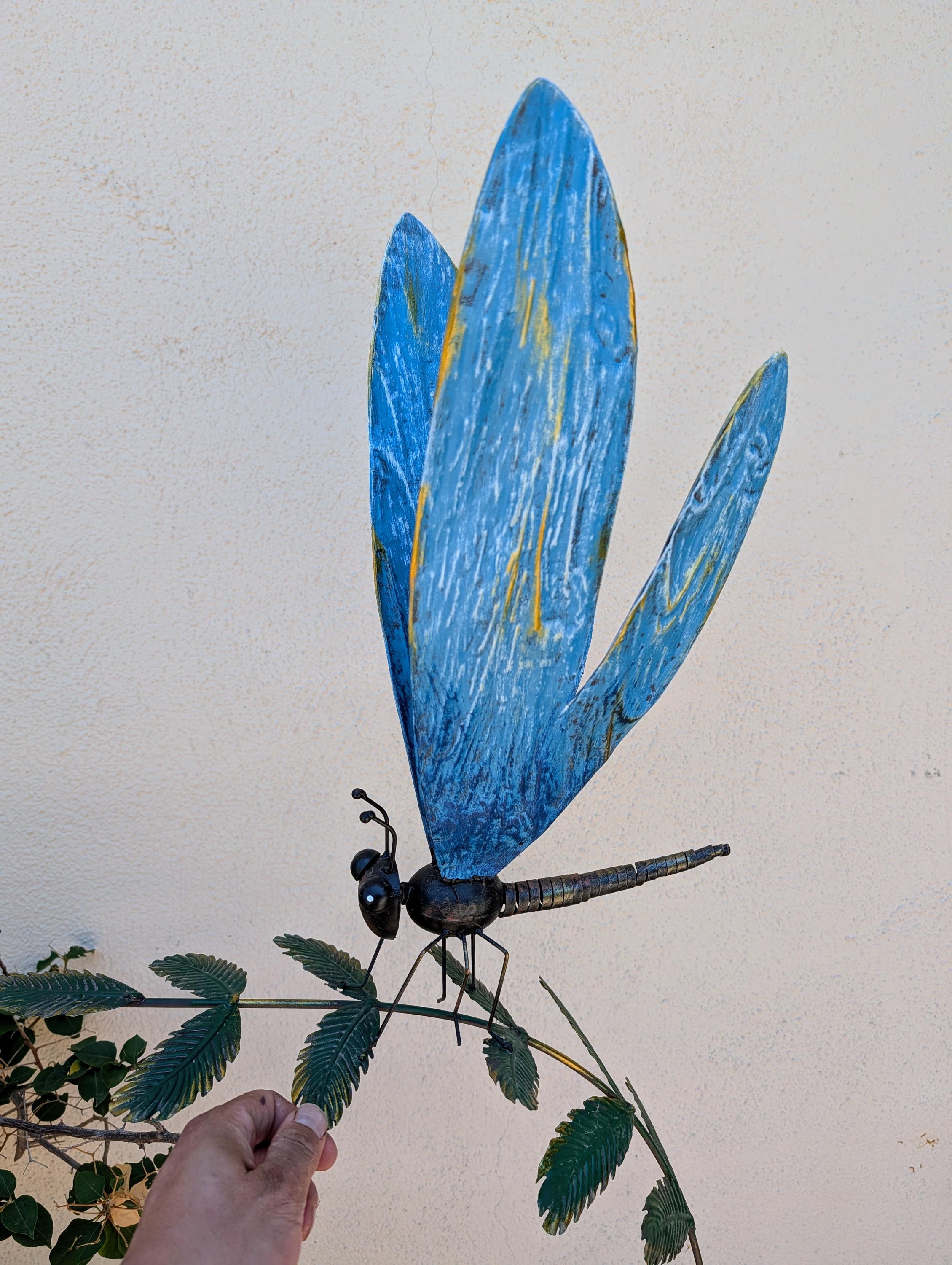 Metal Dragonfly Garden Stake with Moving Wings, Rustic Outdoor Yard Art