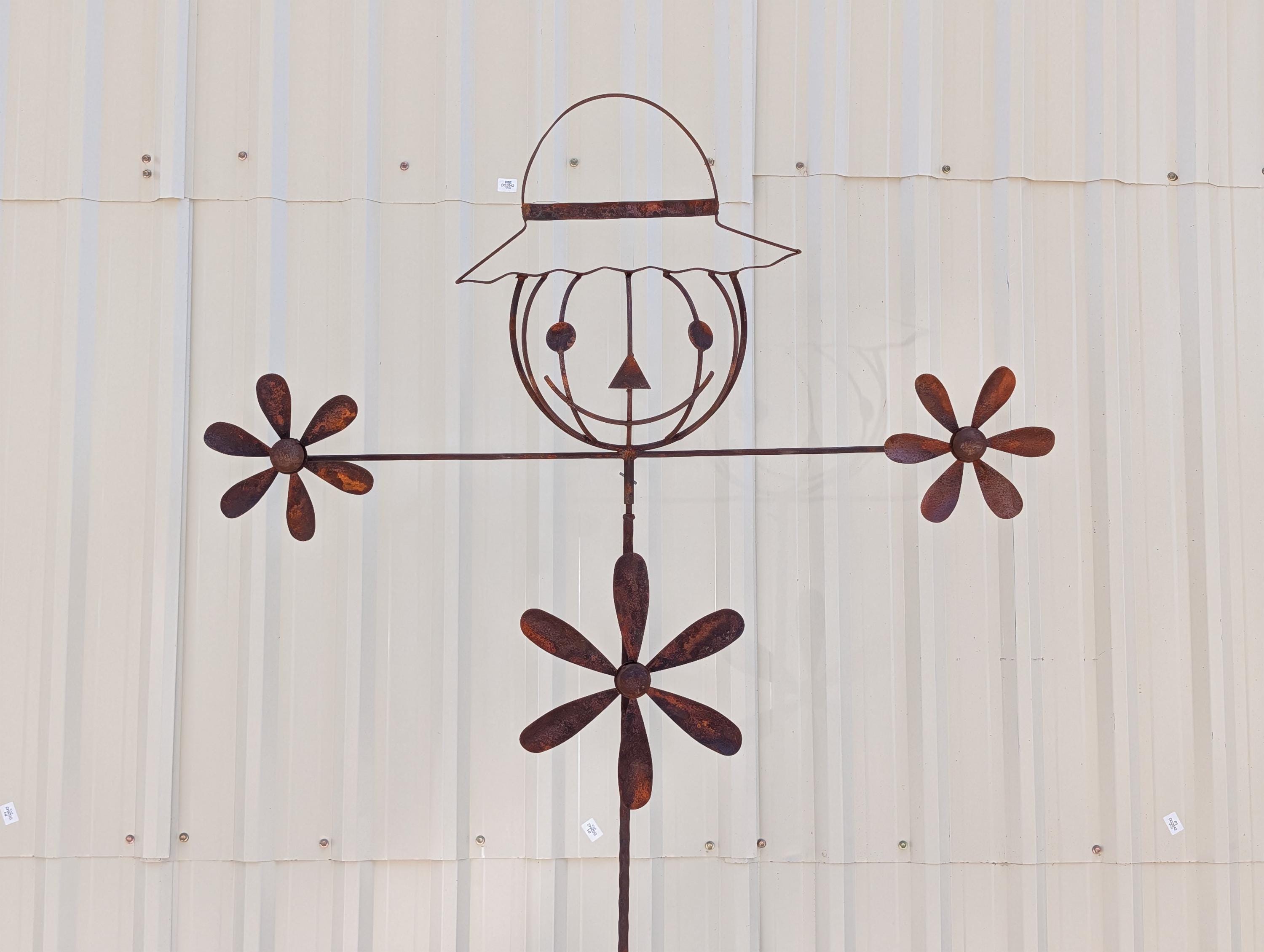 Rusty Metal Scarecrow Wind Spinner Garden Stake, Fall Decor, Halloween Yard Decor, Farmhouse Flower Spinner, Outdoor Garden Art