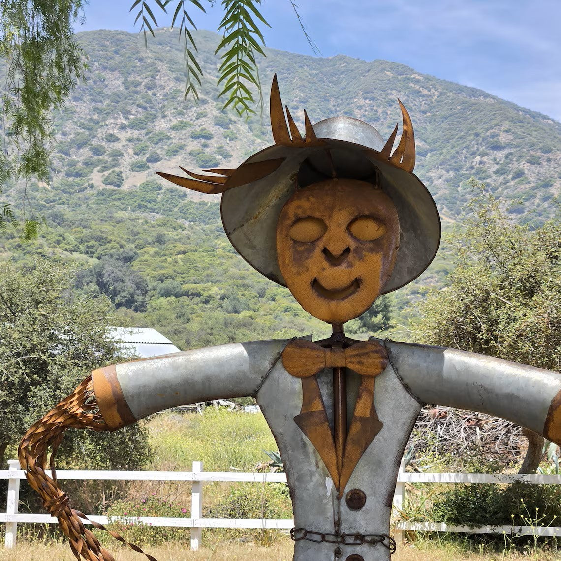 65" H Large Metal Garden Scarecrow Yard Art with Yarn Decor for Outdoor Fall