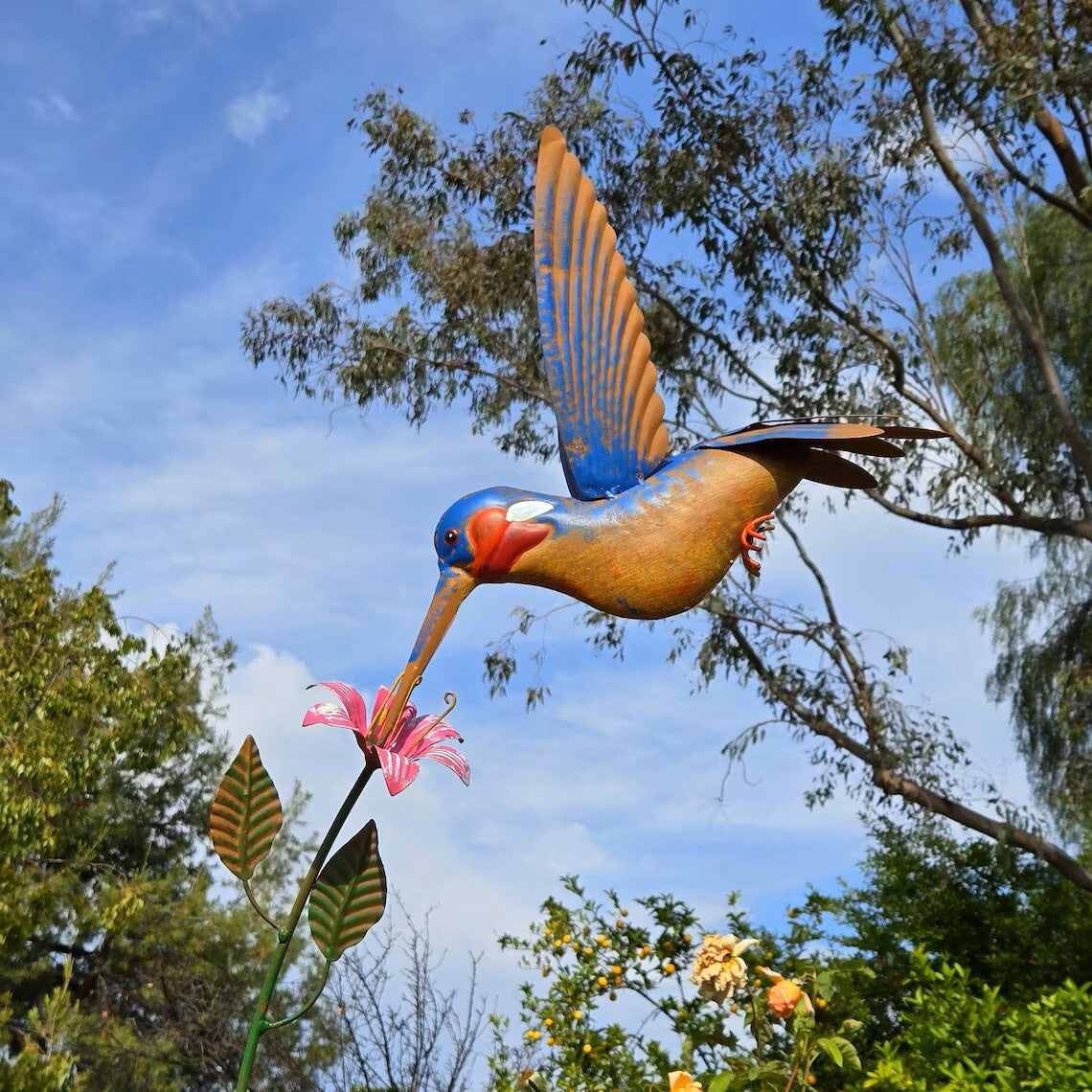 88“Tall Metal Hummingbird Shape Handmade Metal Kingfisher Garden Art – Artistic