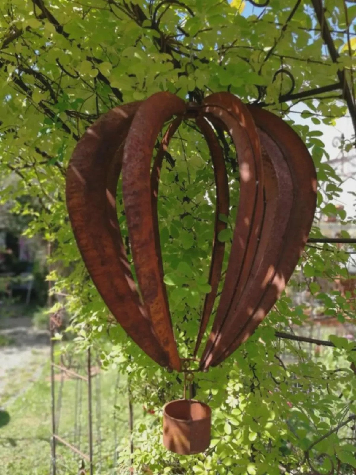 Rusty Metal Hot Air Balloon Wind Spinner: Hanging Garden Sculpture