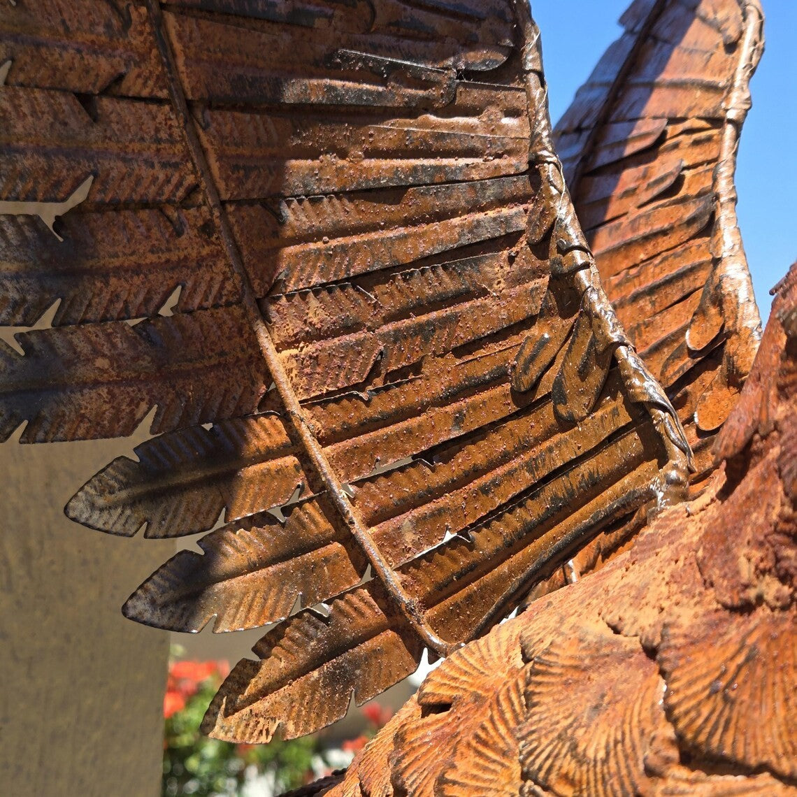 Metal Owl Wall Sculpture 21"x18" Handcrafted Outdoor Garden Art Decor for Yard