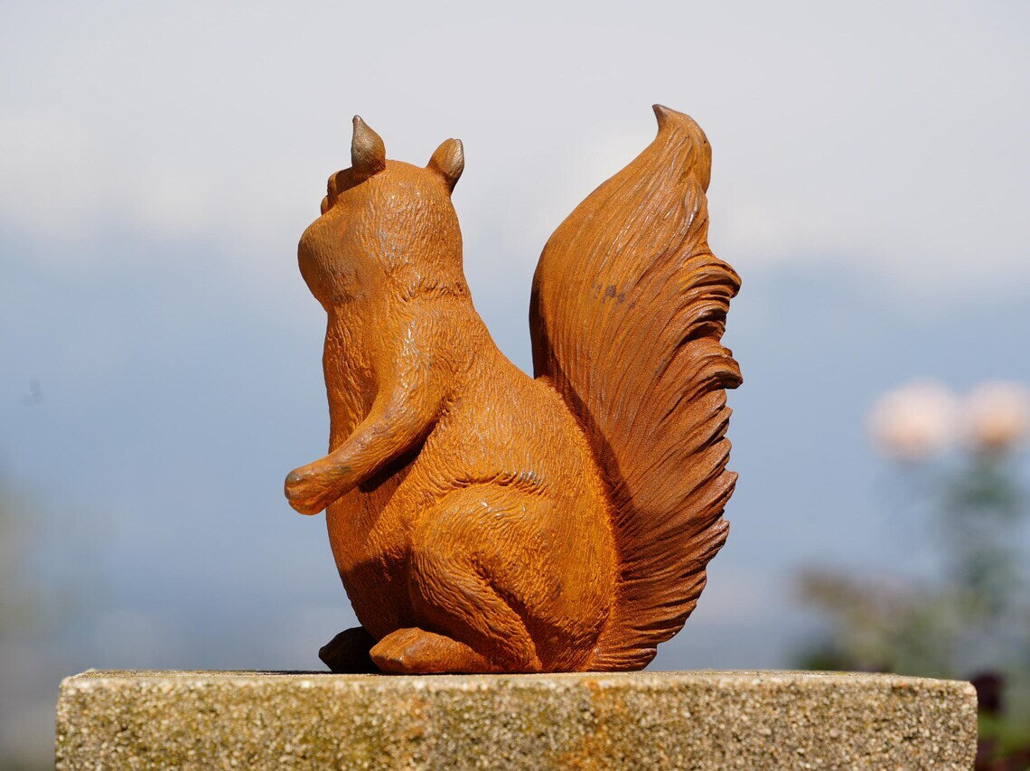 Squirrel Statue Set Adorable Acorn Squirrel for Patio Decor, woodland animal
