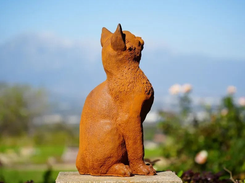 Cast Iron Cat Sculpture Rustic Garden Statues, Porch & Patio Decor