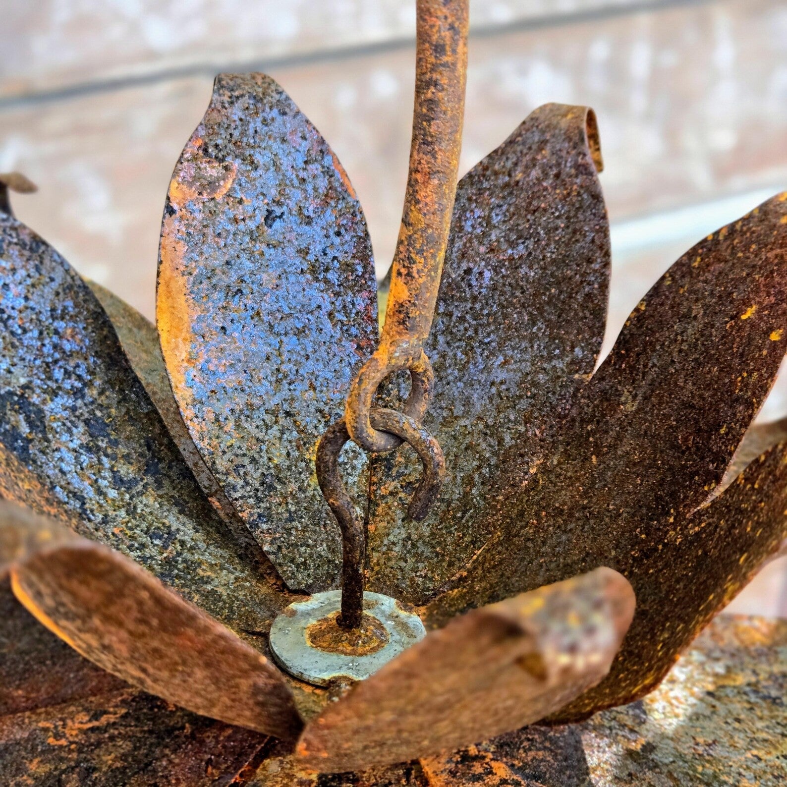 Rustic Metal Flower Stakes: Low-Carbon Steel Garden Art