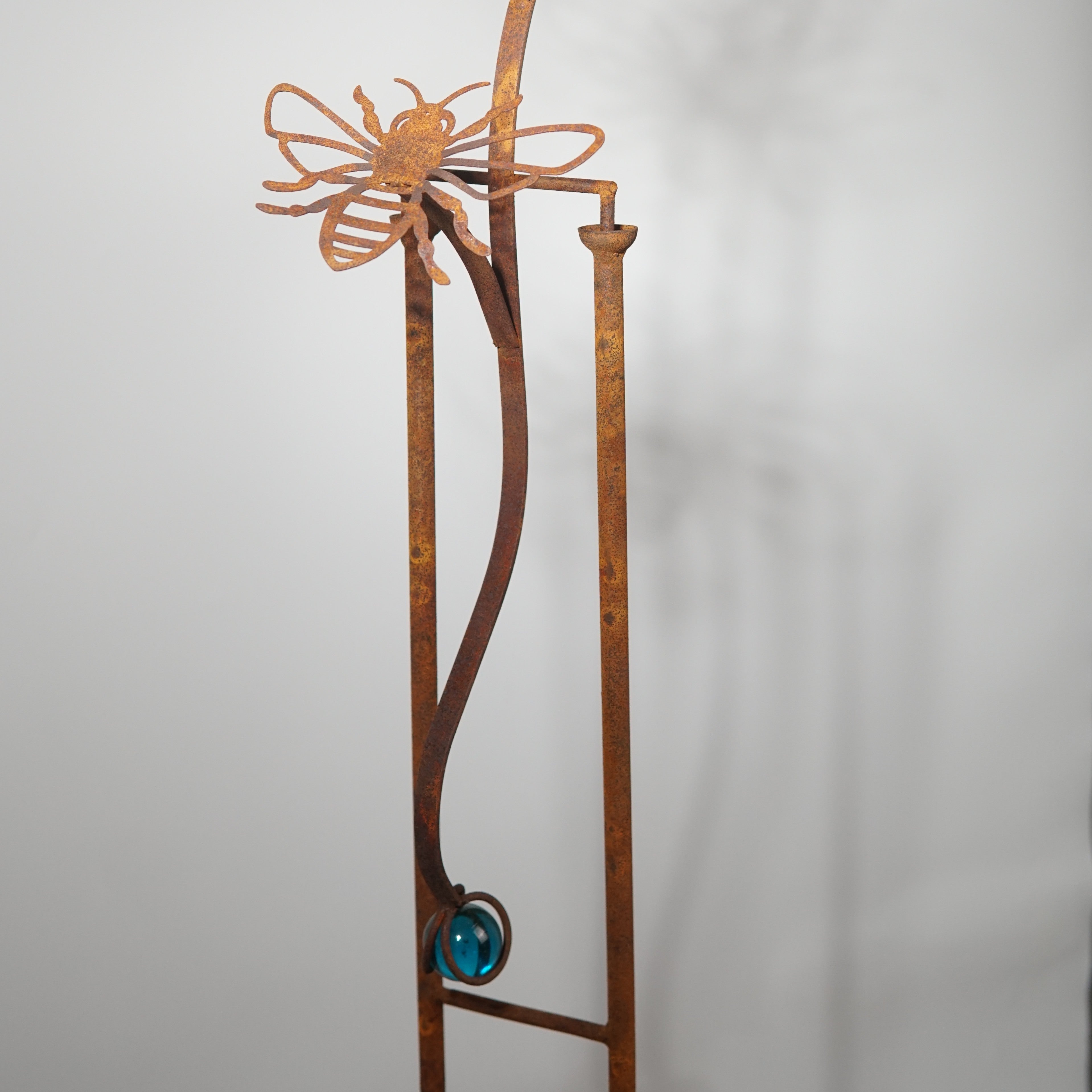 W3560-Bee- Rocking stake of Bee with glass ball