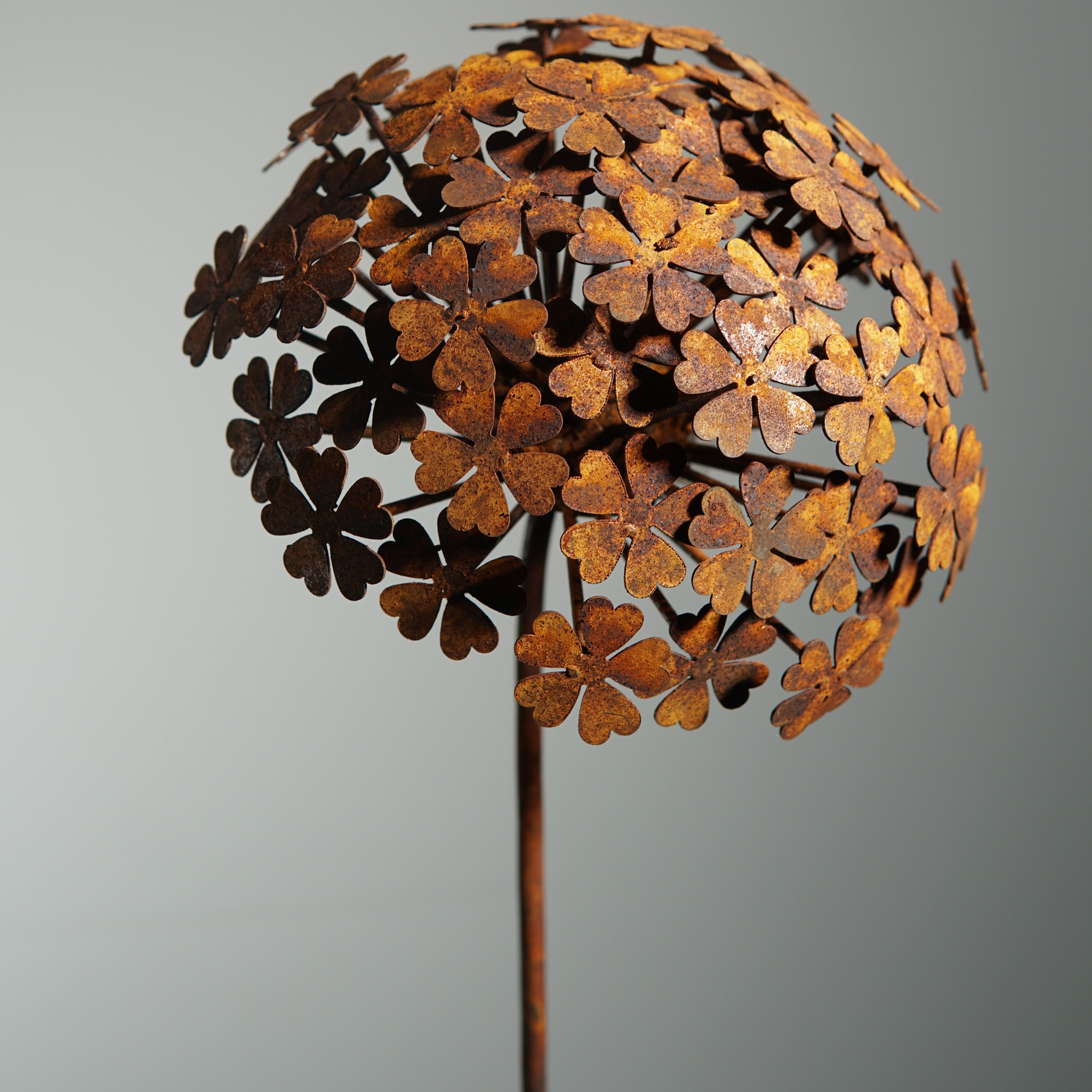 W6051B - Hydrangeas flower stake