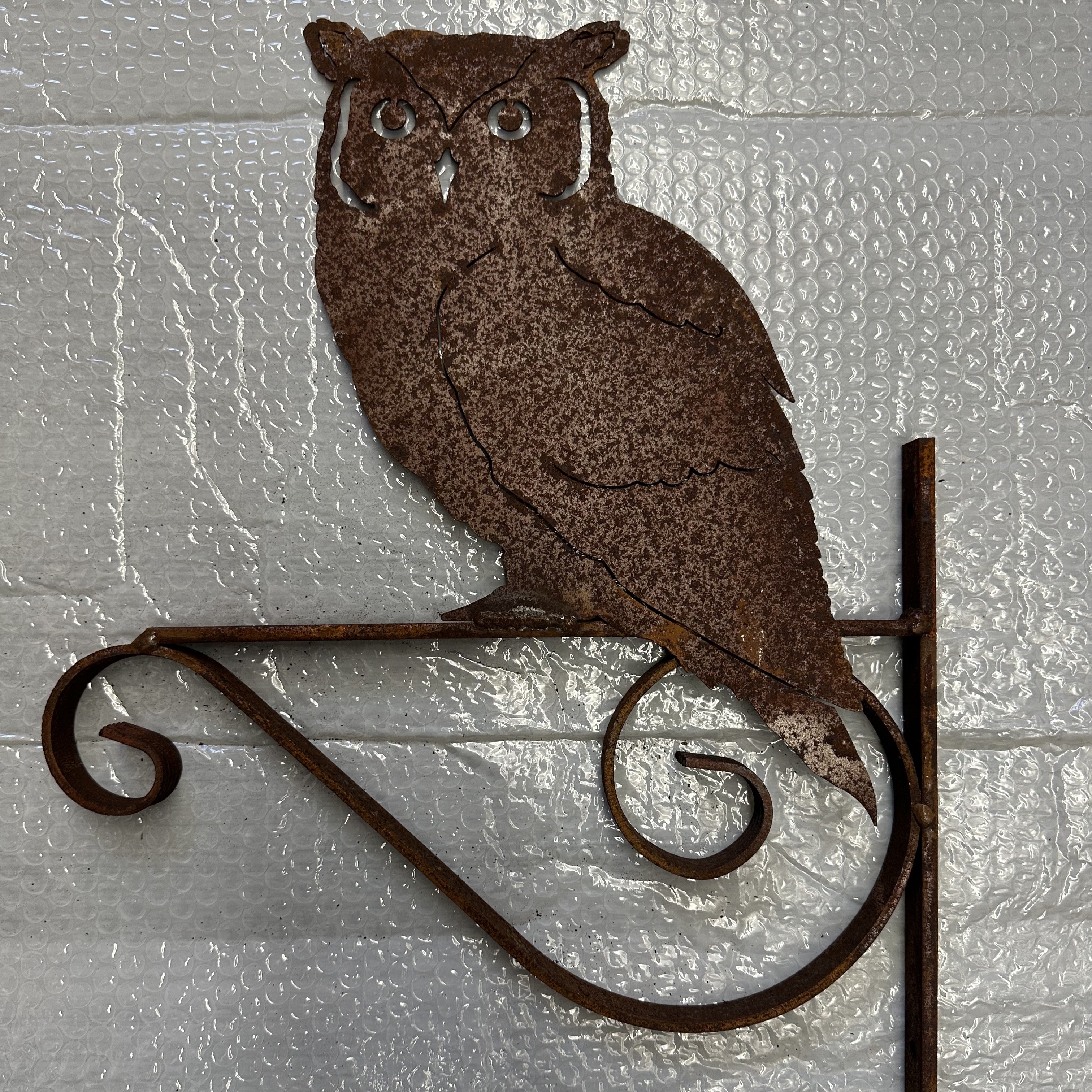 W4239 Wall hook with owl