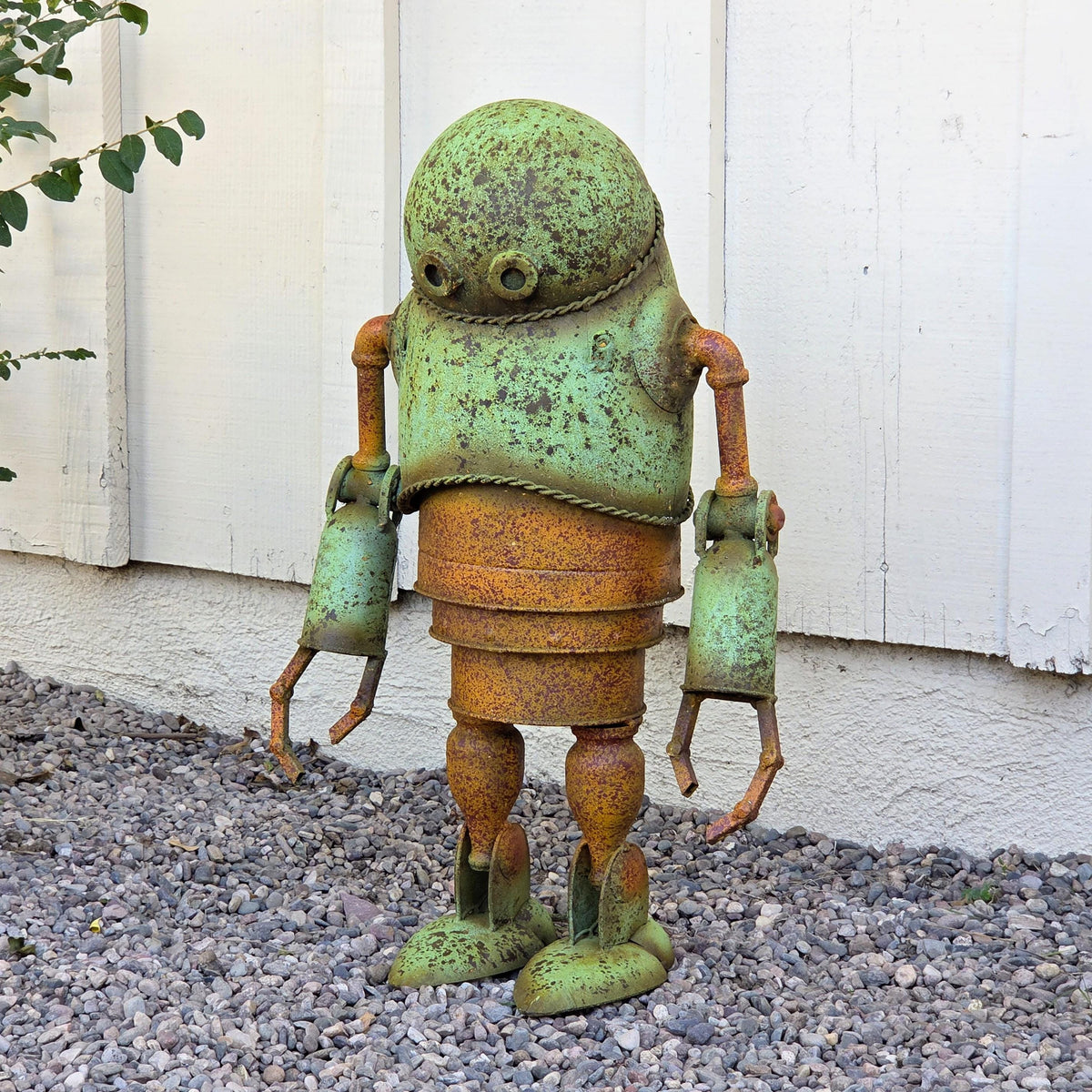 Whimsical Metal Robot Sculptures, Rustic Garden & Patio Decor, Unique Gift for Robot Lovers