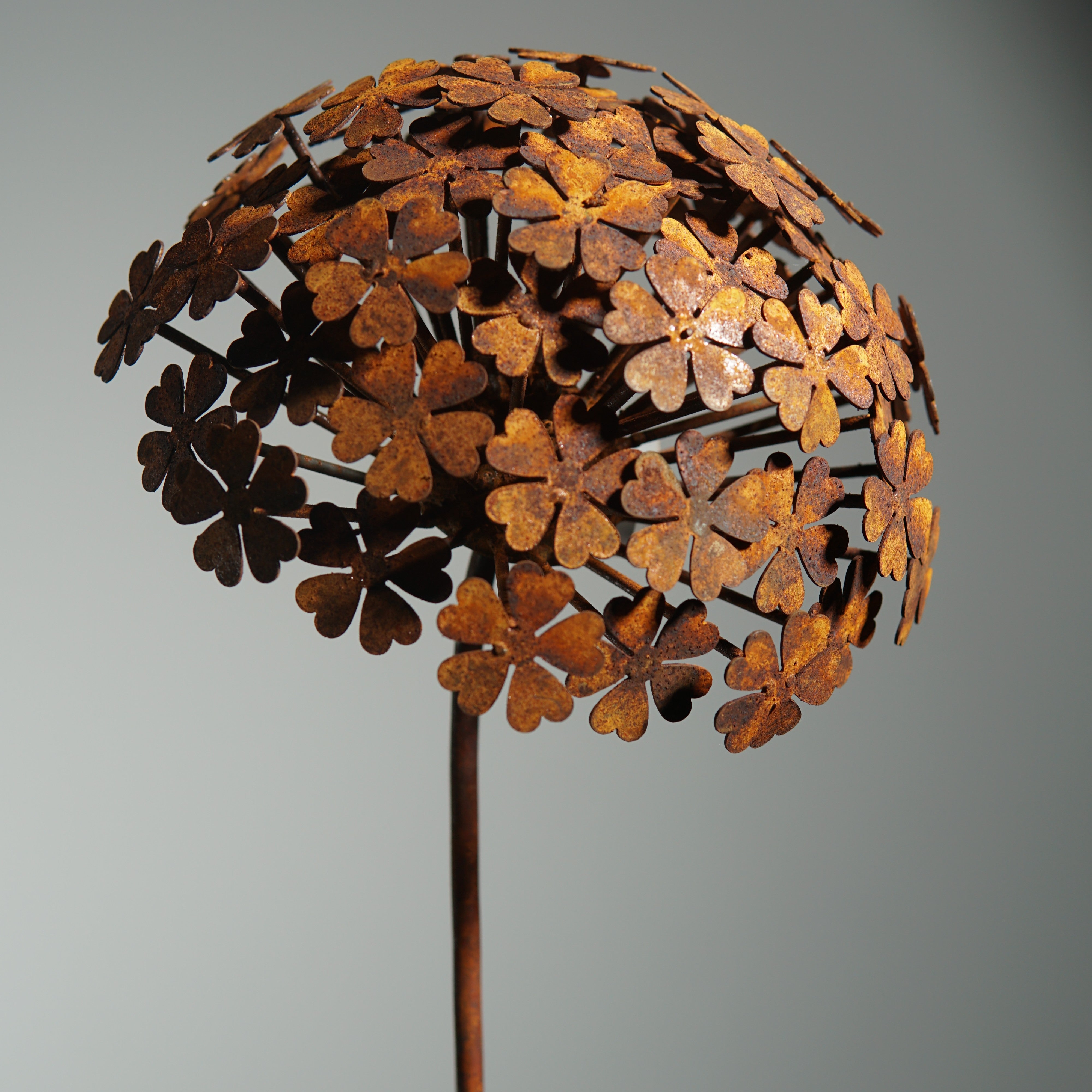 W6051B - Hydrangeas flower stake