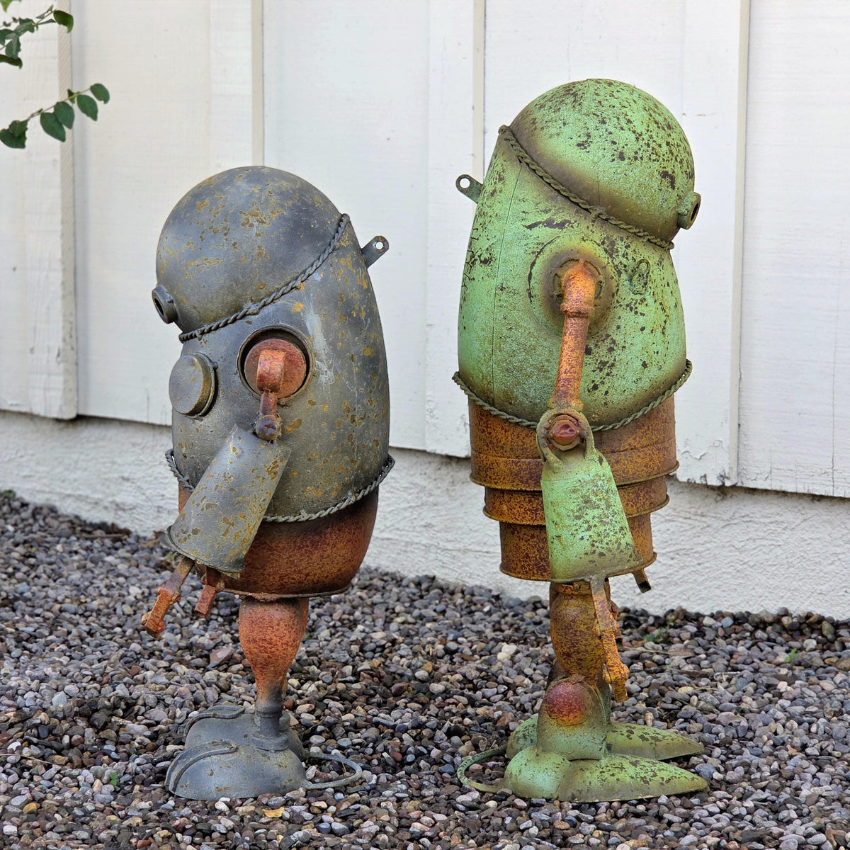 Whimsical Metal Robot Sculptures, Rustic Garden & Patio Decor, Unique Gift for Robot Lovers