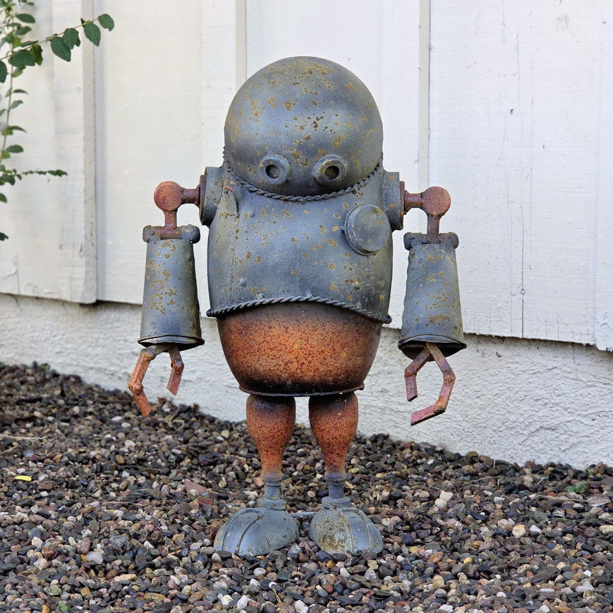 Whimsical Metal Robot Sculptures, Rustic Garden & Patio Decor, Unique Gift for Robot Lovers