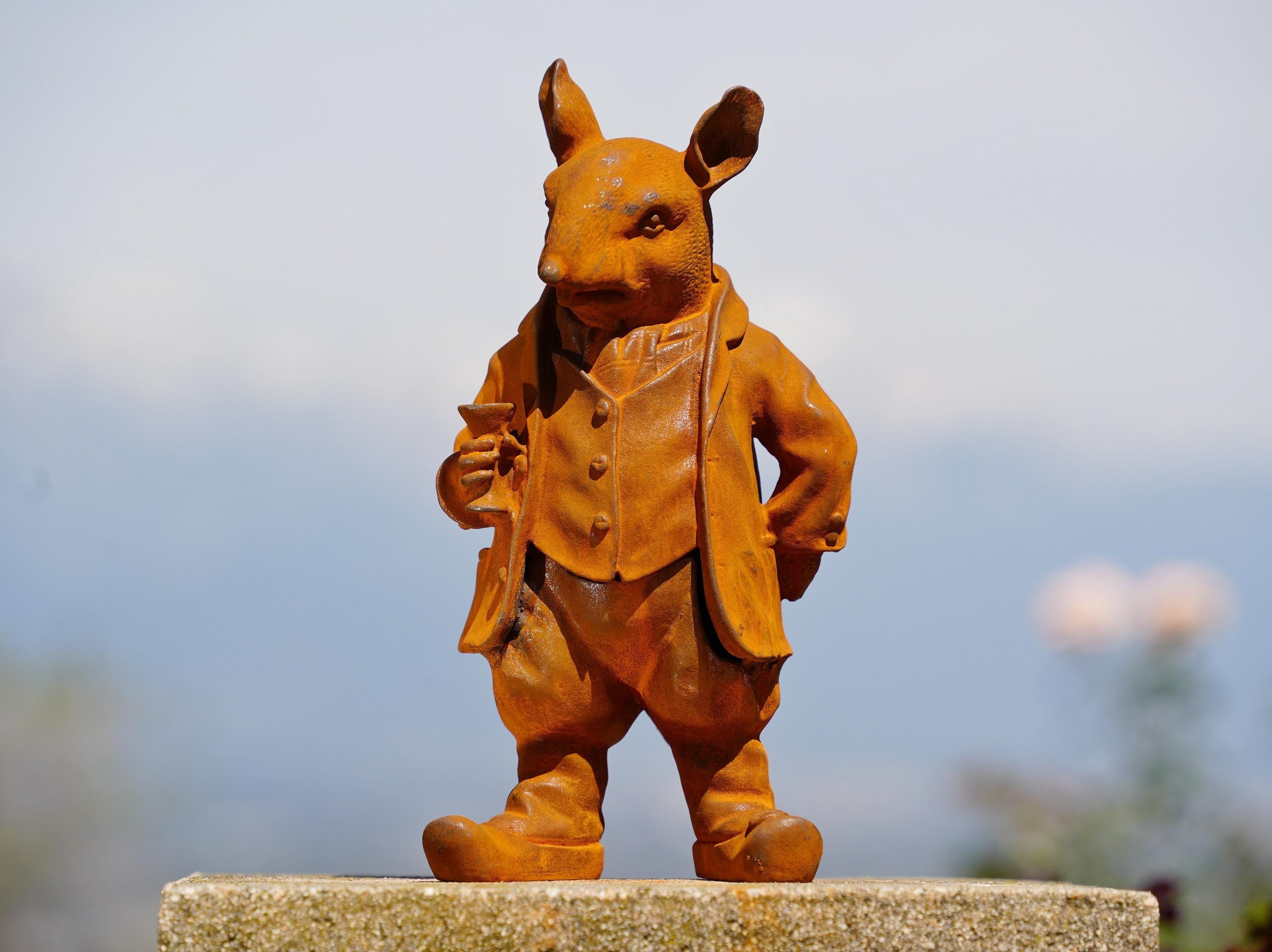 Cast Iron Gentleman Mouse Statue: Vintage Garden Decor