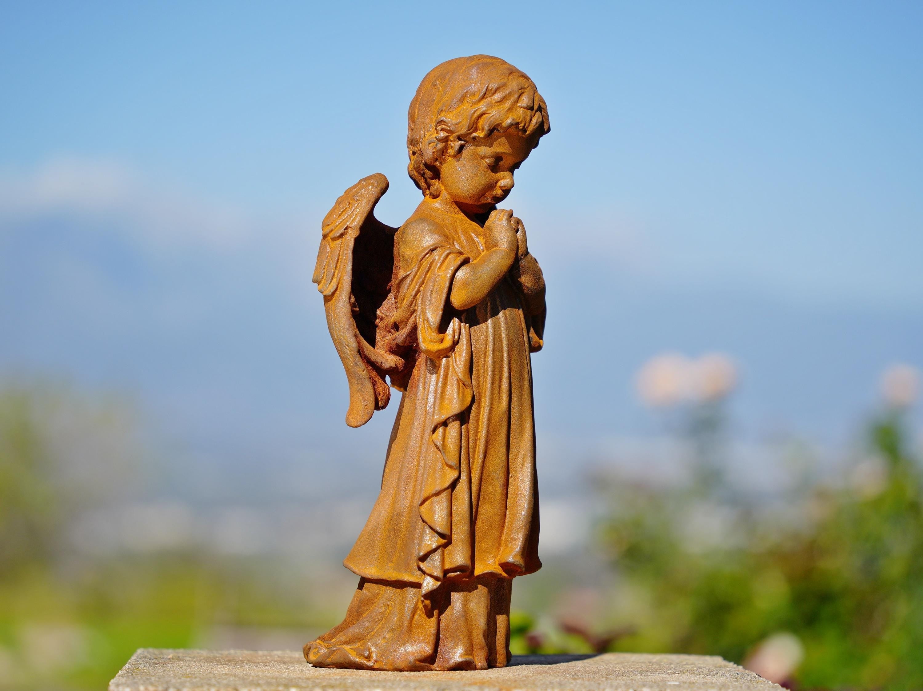 Cast Iron Praying Angel Statue: Rustic Garden Decor