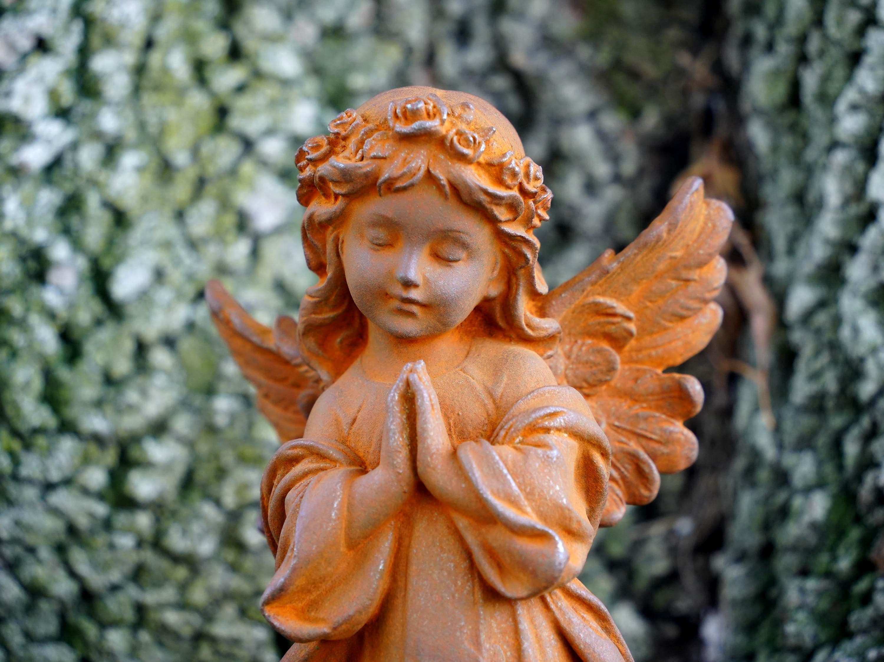 Handcrafted Cast Iron Angel Statue: Rustic Garden Religious Decor