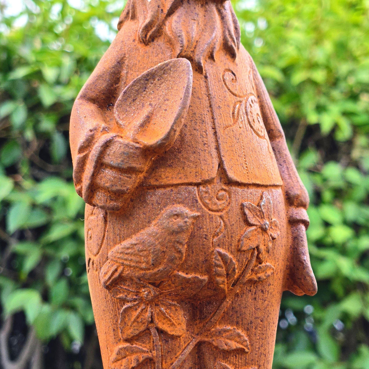 Cast Iron Rooster & Hen Couple – Rustic Farmhouse Chicken Statues