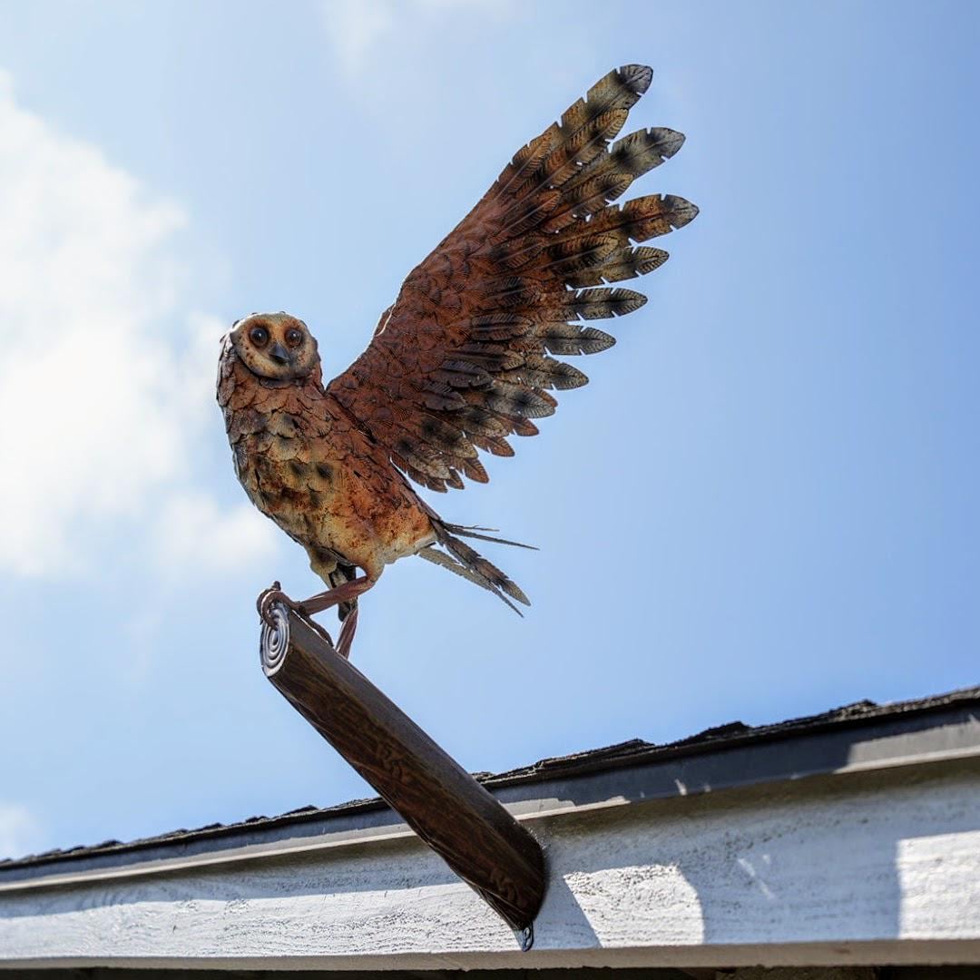 Rustic style, metal, 3D owl with outstretched wings, garden decoration, housewarming gift.