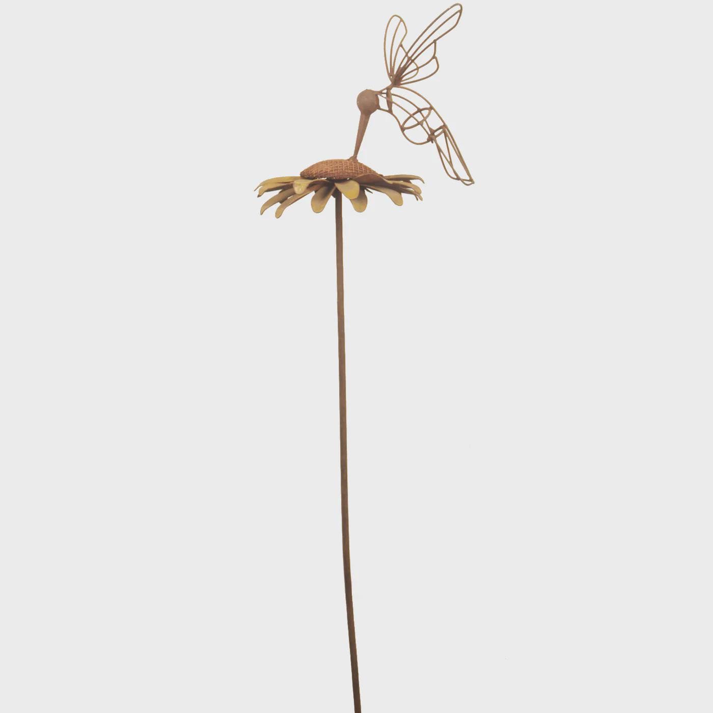 Rusty Hummingbird on Daisy Garden Stake – Handcrafted Metal Art for Outdoor Yard Decor