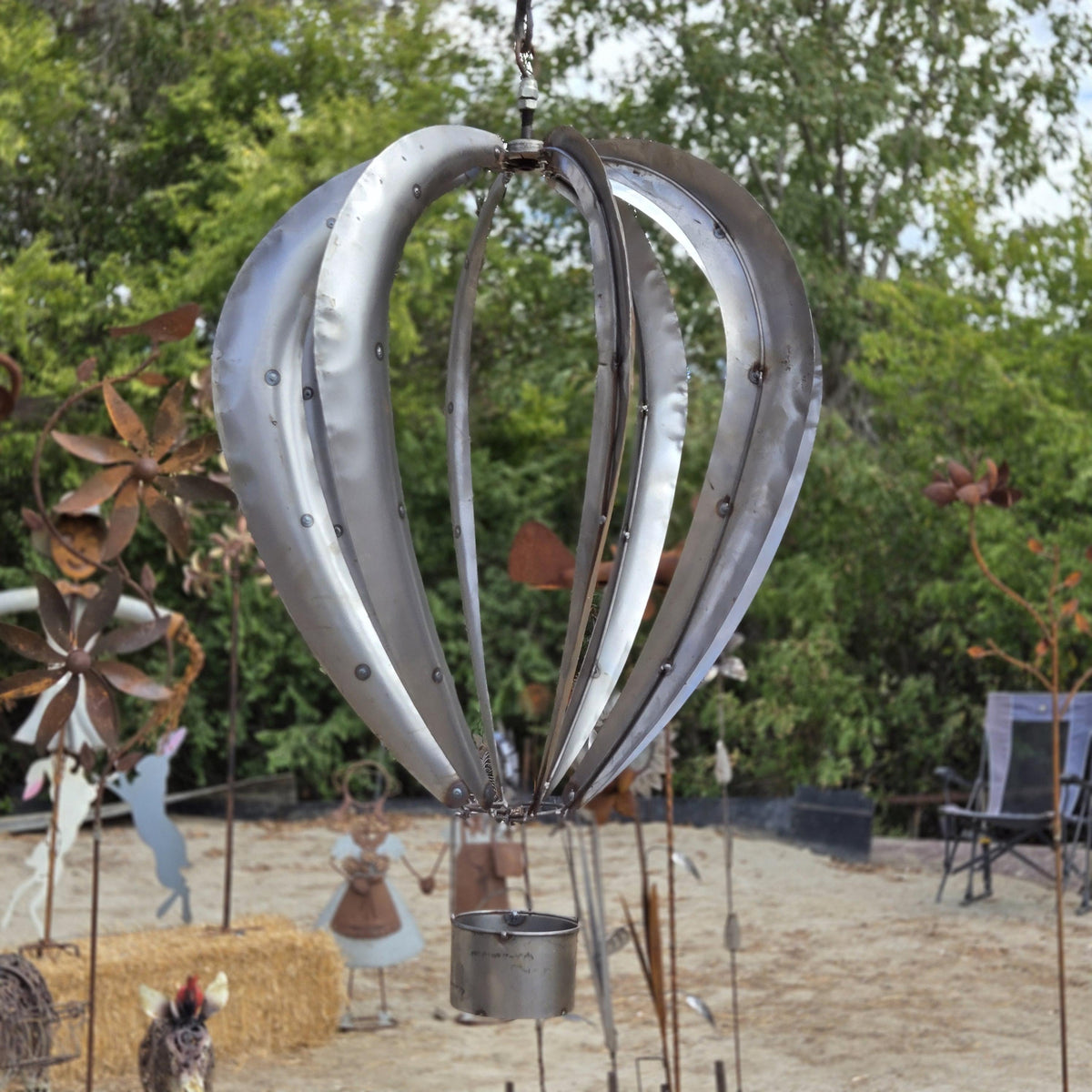 Big Rusty Metal Hot Air Balloon Wind Spinner: Hanging Garden Sculpture