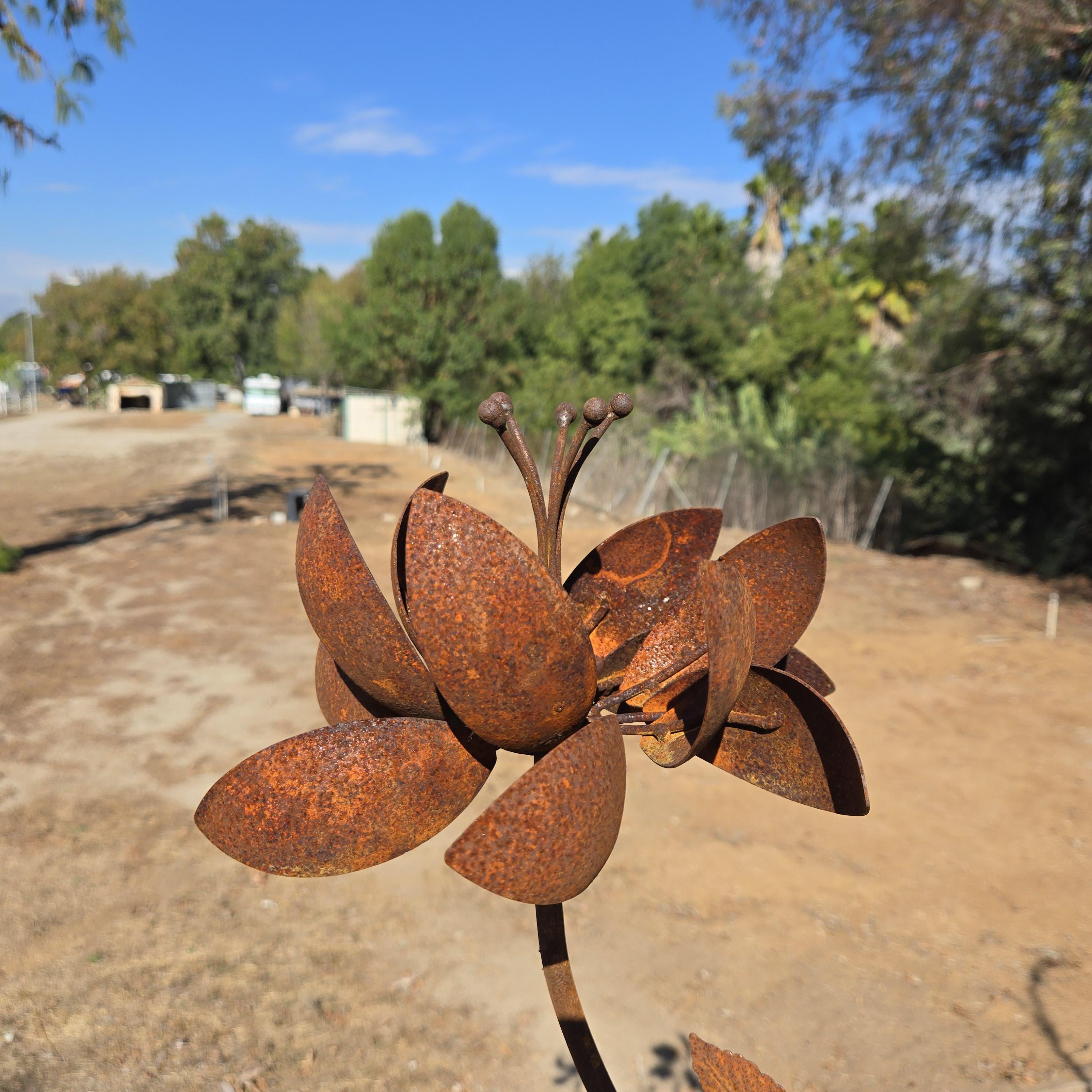 Rusty Metal Flower Garden kinetic wind spinner Stake: Handmade Iron Sculpture, Outdoor Decor