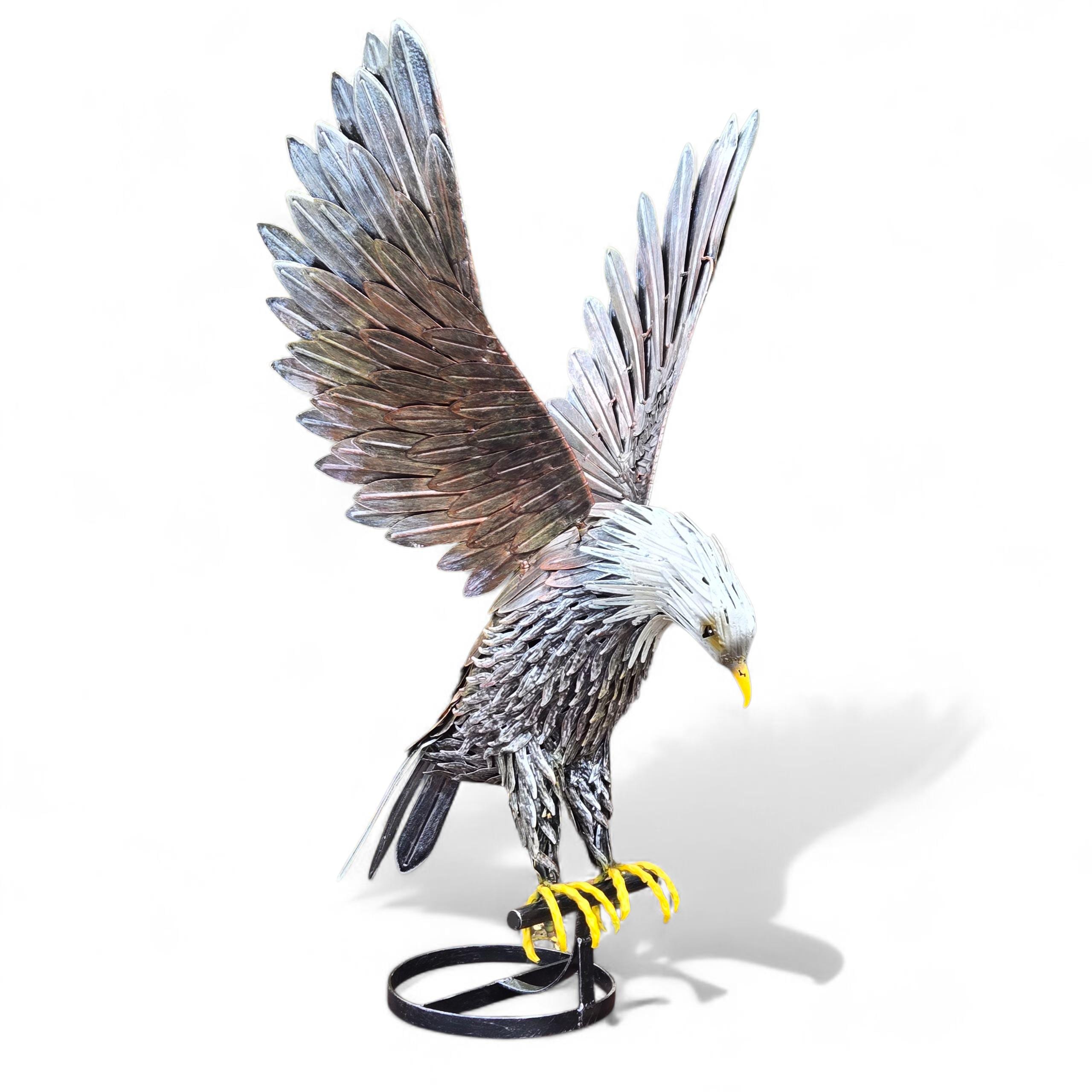 Handcrafted Metal Bald Eagle for outside Garden Sculpture: Patriotic Outdoor Art