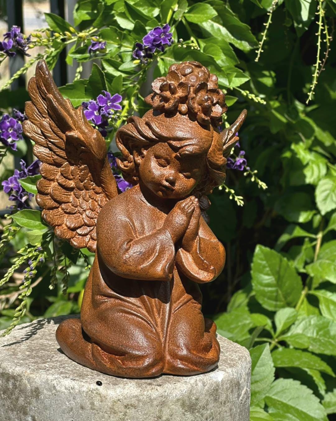 Rustic Cast Iron Praying Angel Figurines: Vintage Home & Garden Decor