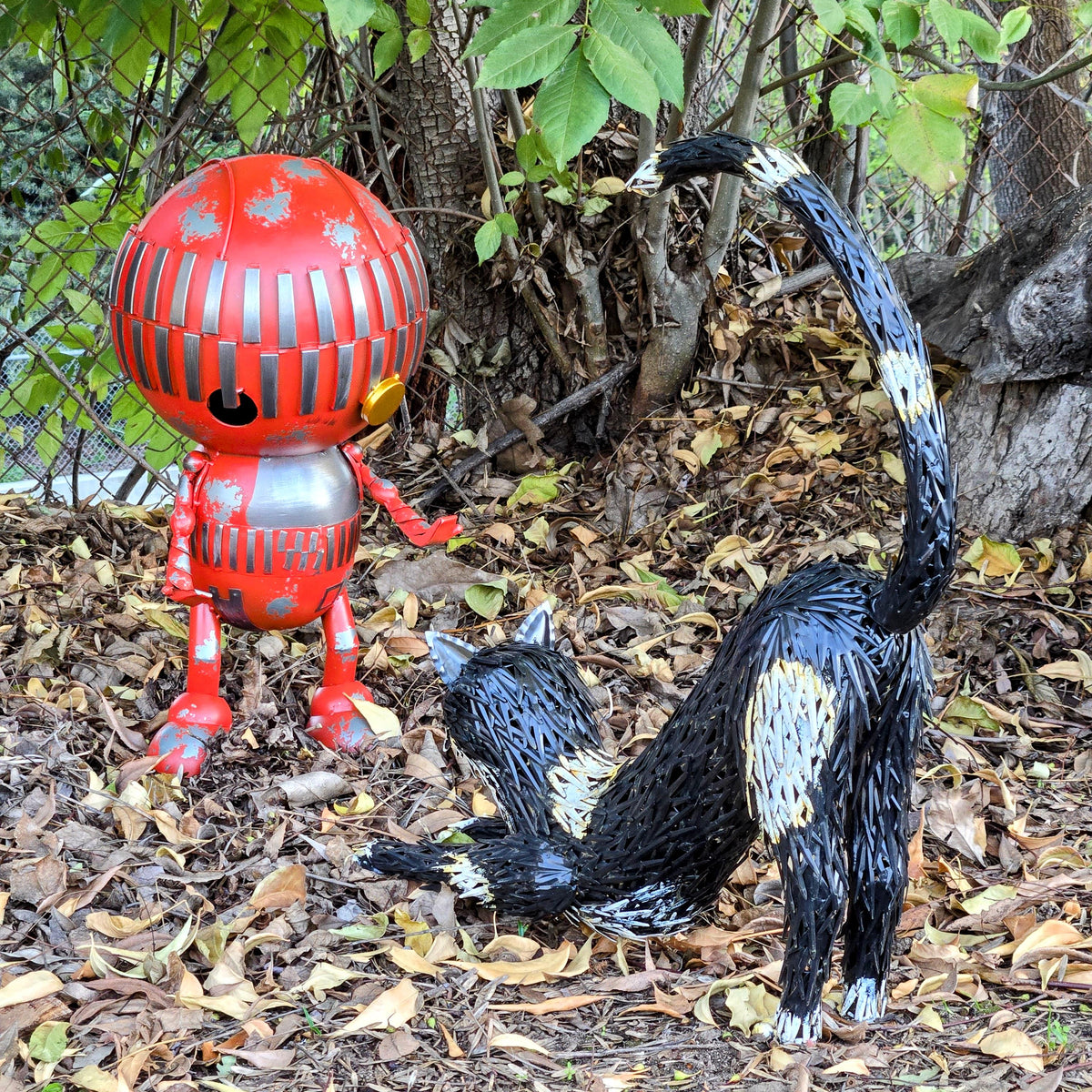 Red Metal Robot Sculpture – Rustic Industrial Garden Art, Handmade