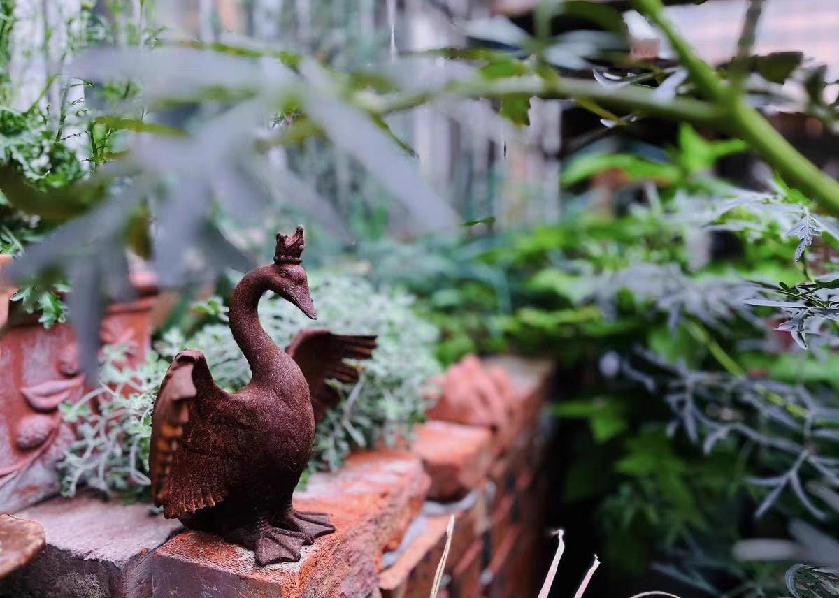 Cast Iron Crowned swan  Sculpture – Spreading Wings Garden Bird Statue, Whimsical Animal Decor