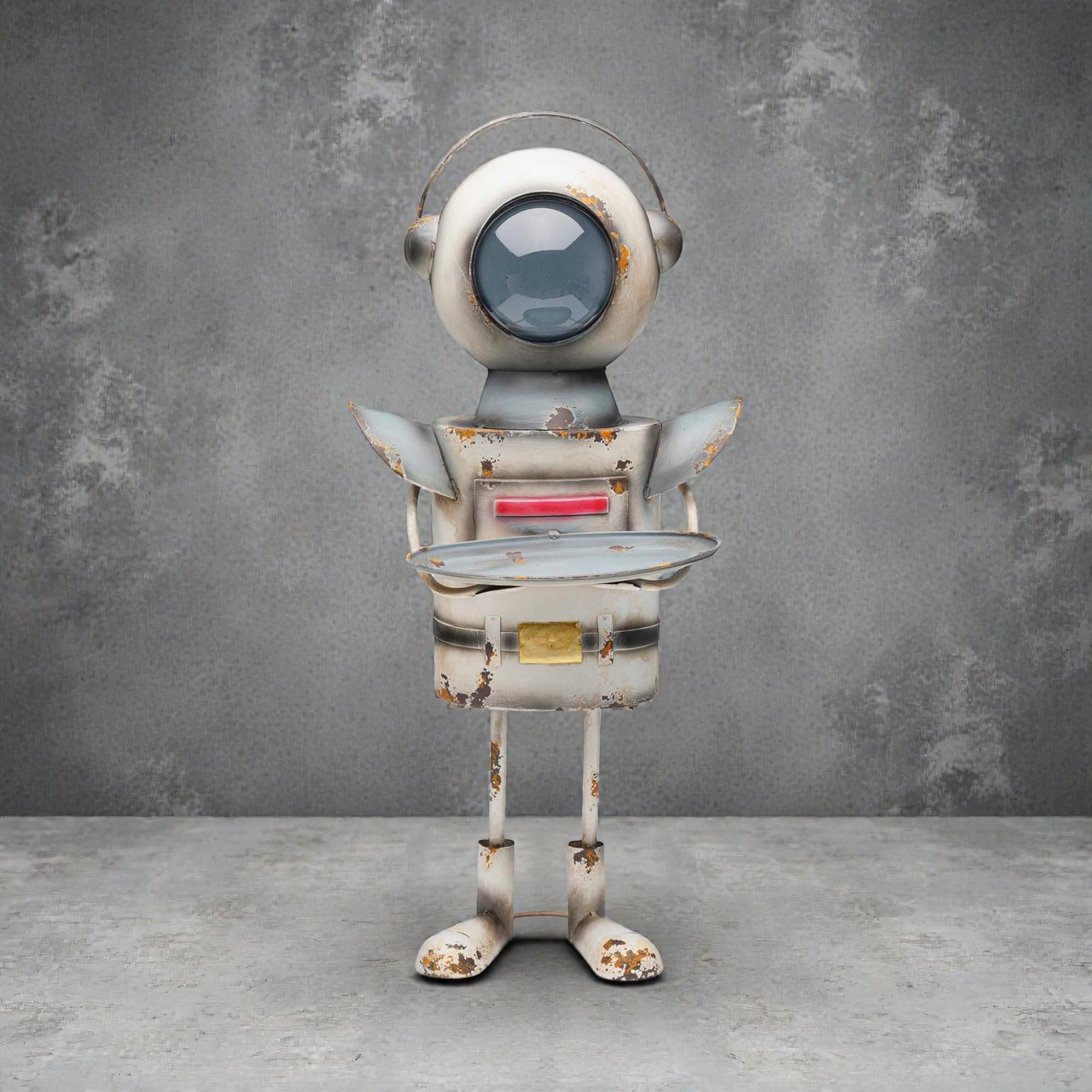Solar Robot Garden Statue – Retro Metal Cyclops with Tray