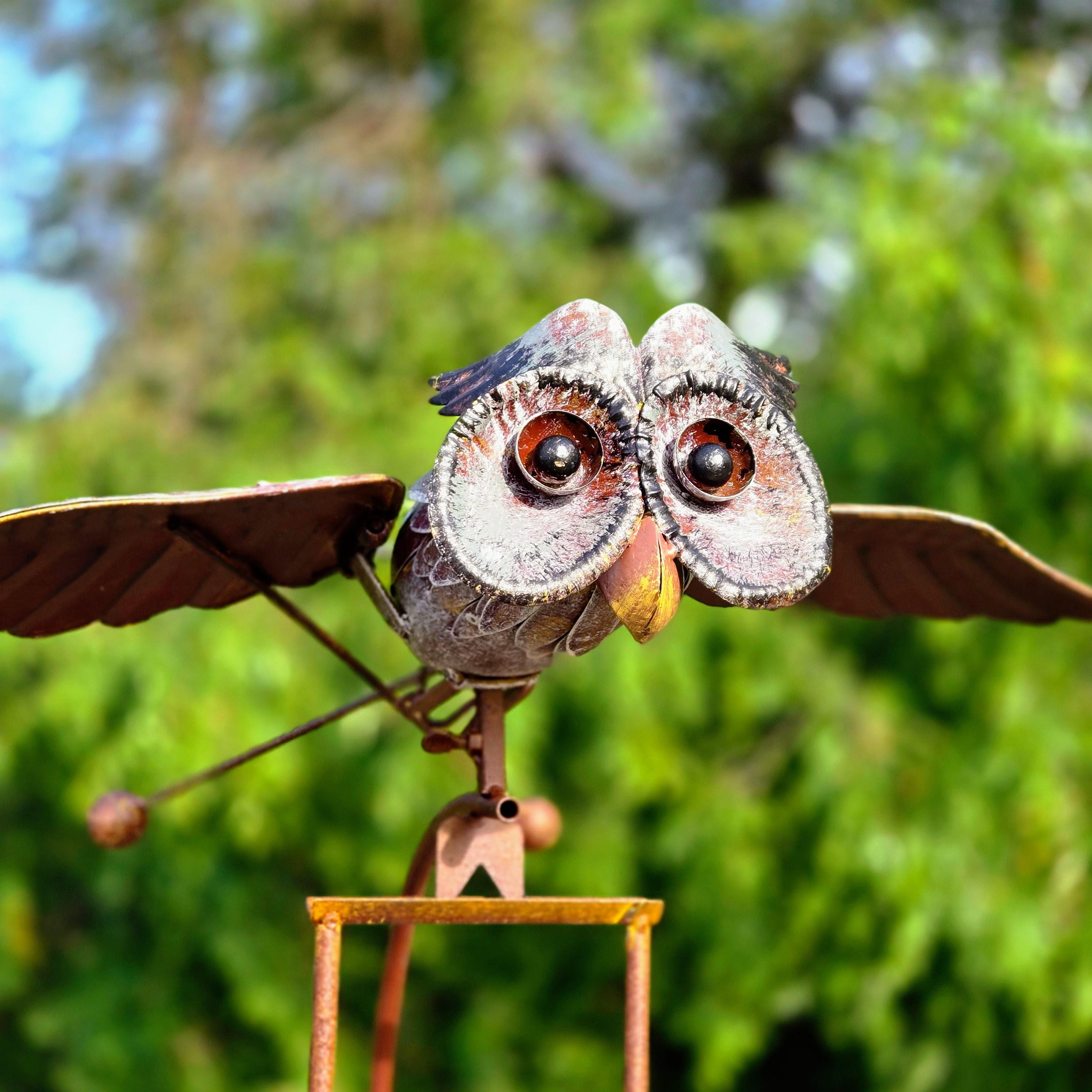 Rustic Metal Owl Garden Stake – Kinetic Balancing Yard Art, Outdoor Farmhouse Decor