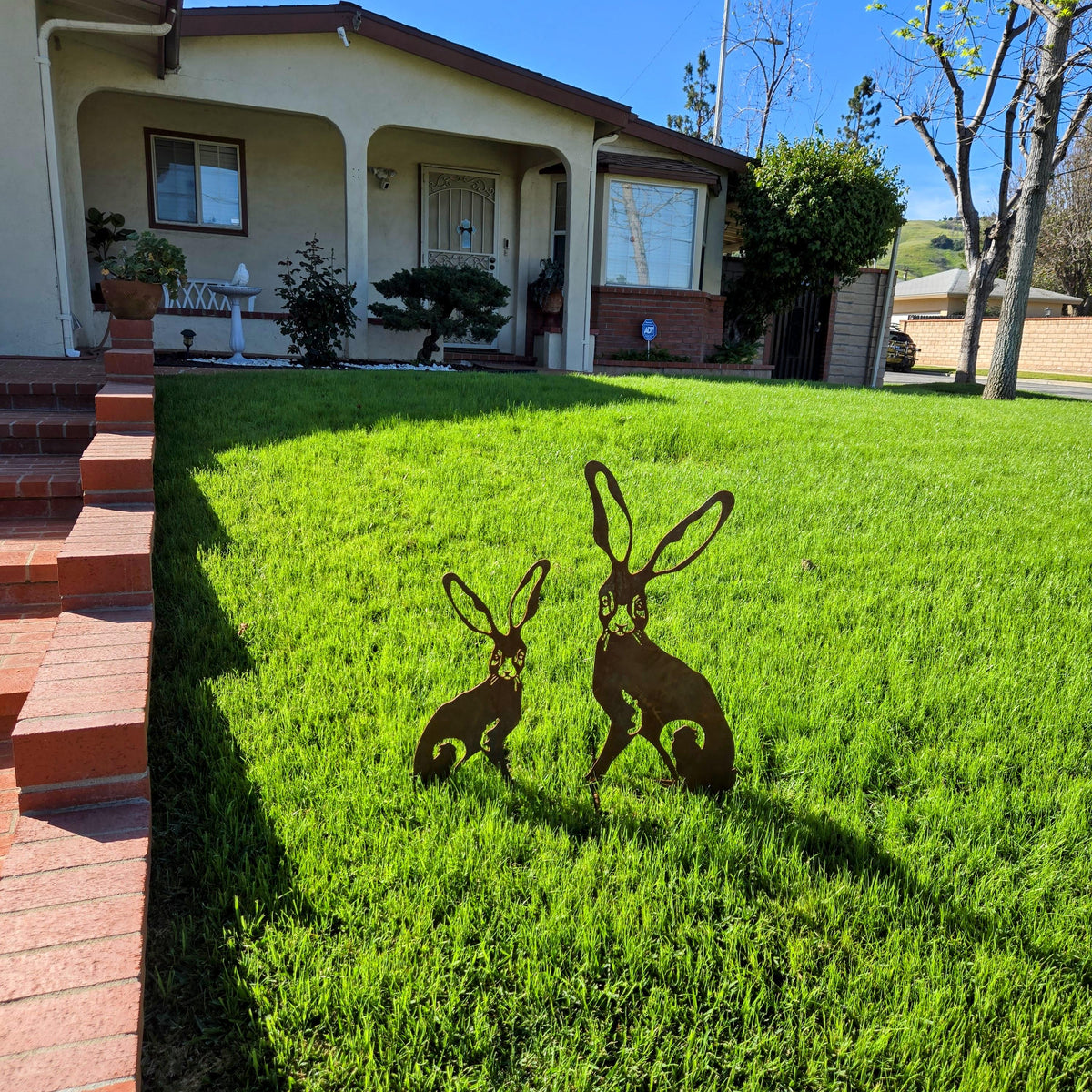 Rustic Metal Rabbit Garden Stakes – Patina Steel Easter Yard Art, Farmhouse Decor