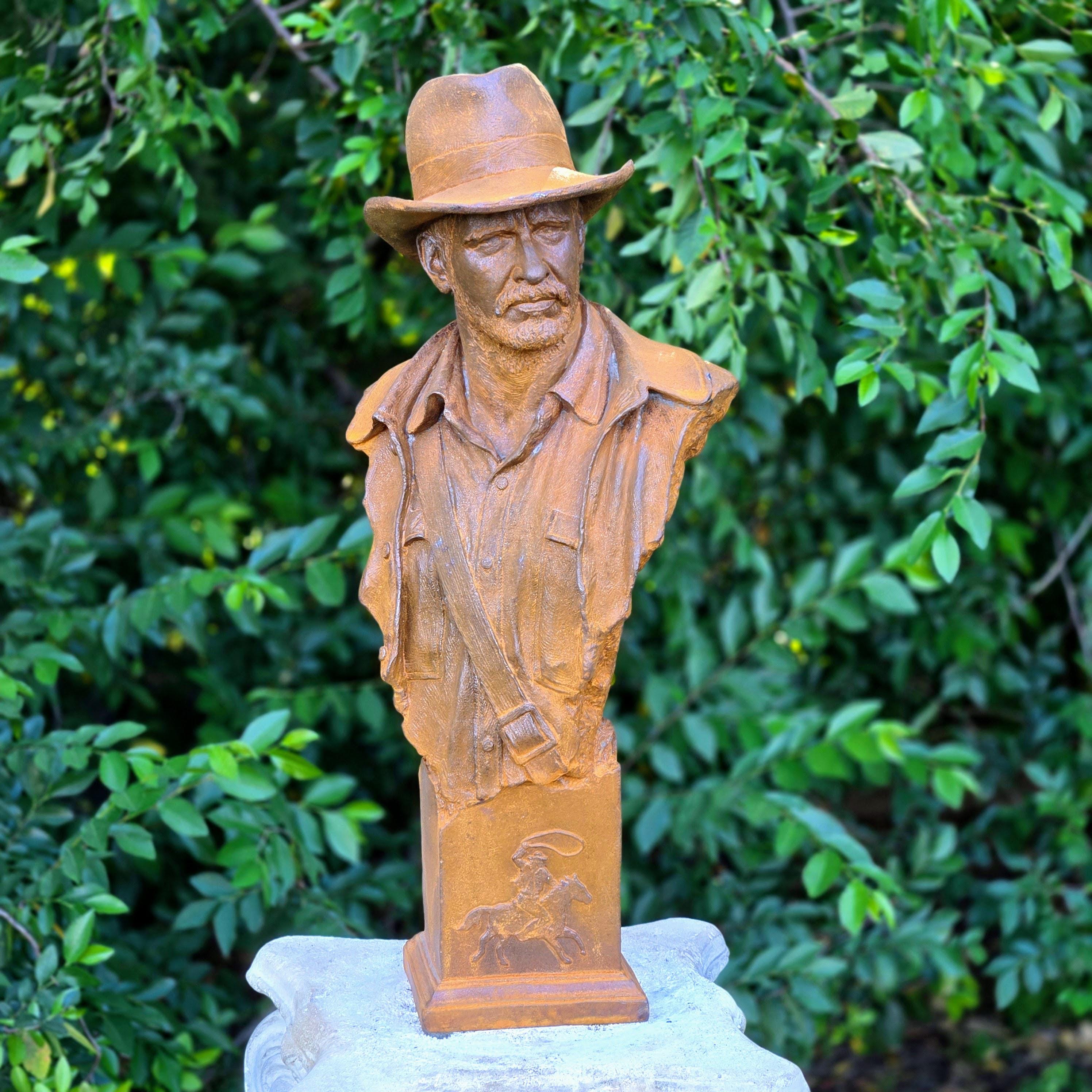 Cast Iron Cowboy Bust Sculpture – Rustic Western Garden Statue, Farmhouse Decor