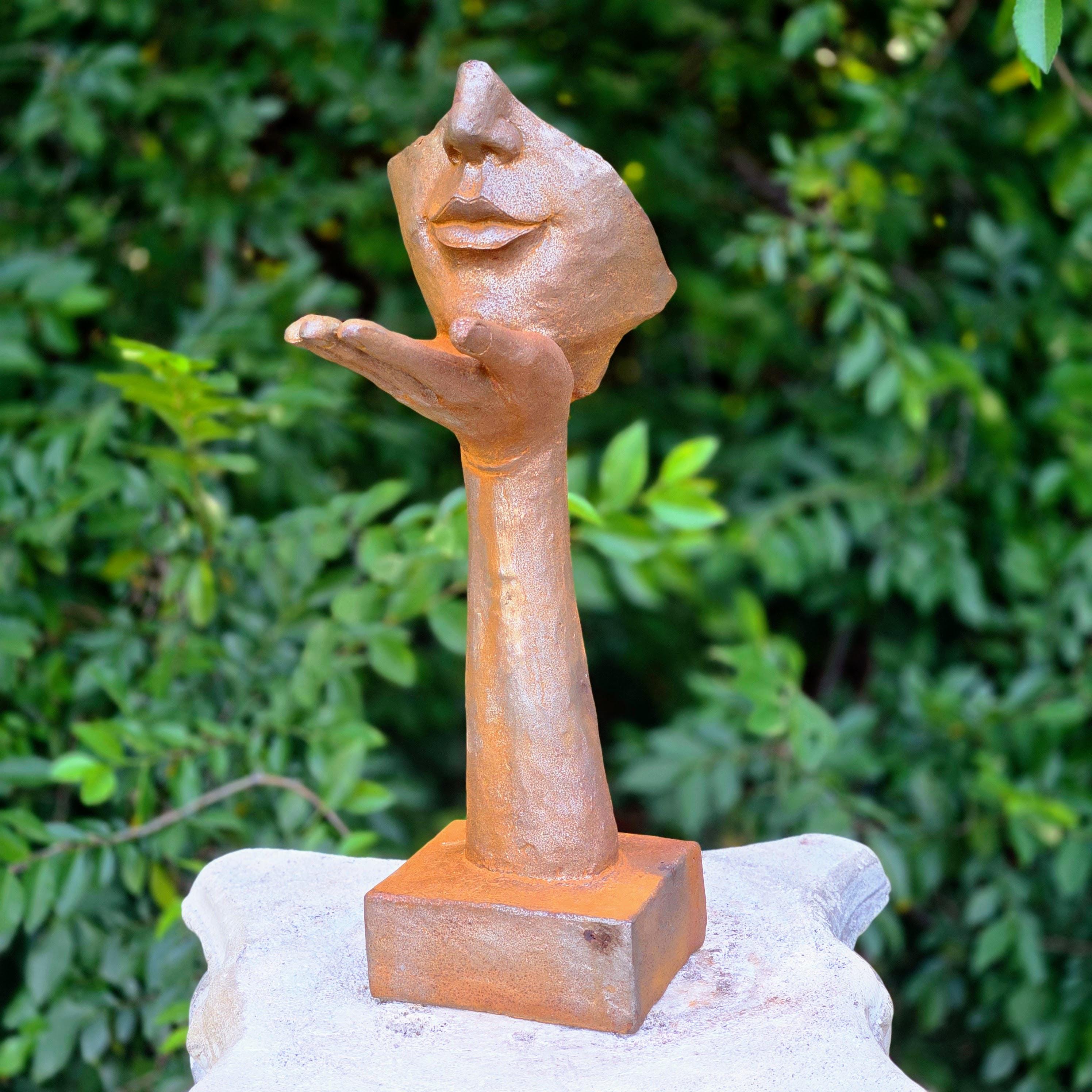 Abstract Metal Face Sculpture – Rustic Garden Statue, Artistic Hand Gesture Figurine