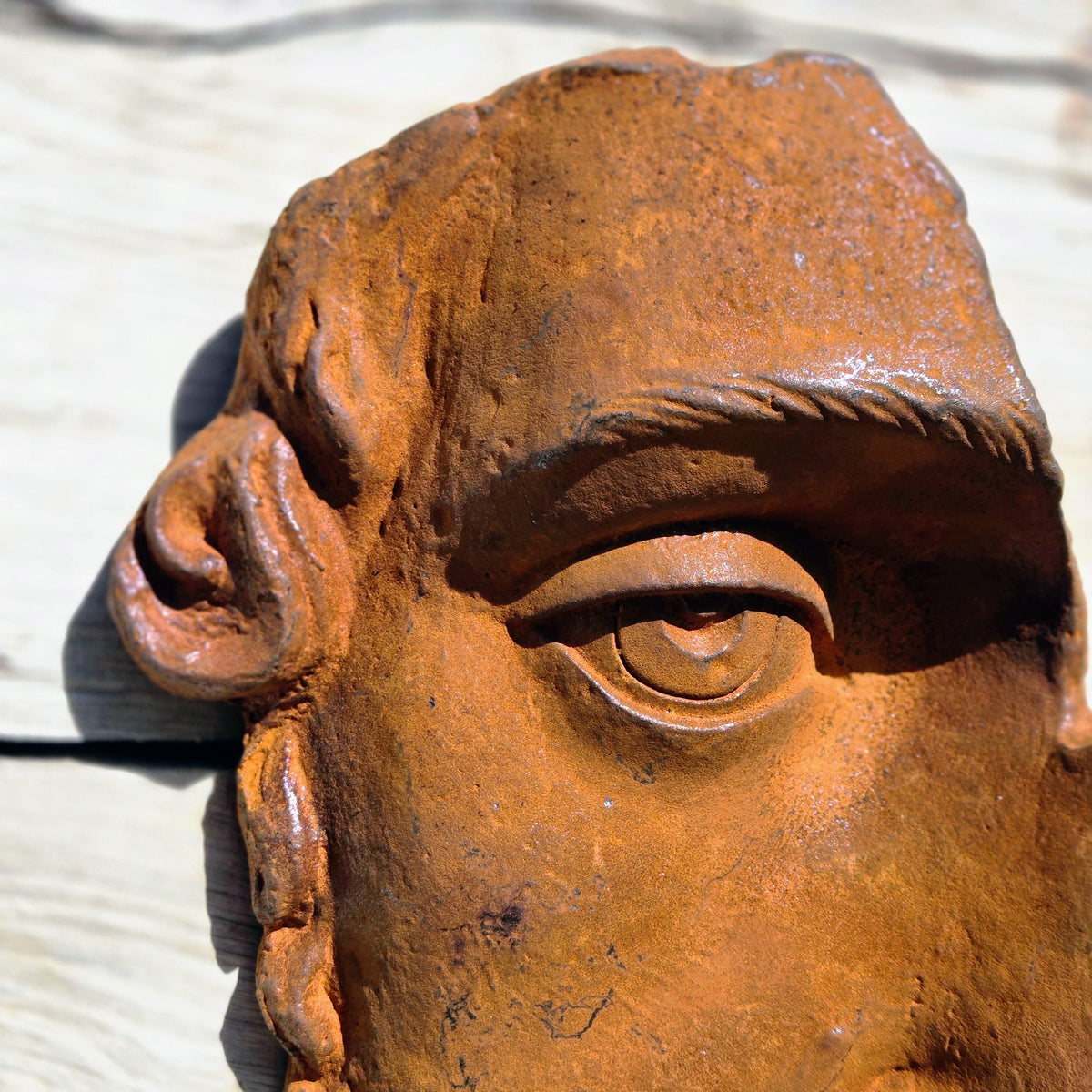 Cast Iron Roman Face Wall Sculpture – Rustic Garden Art, Farmhouse Decor