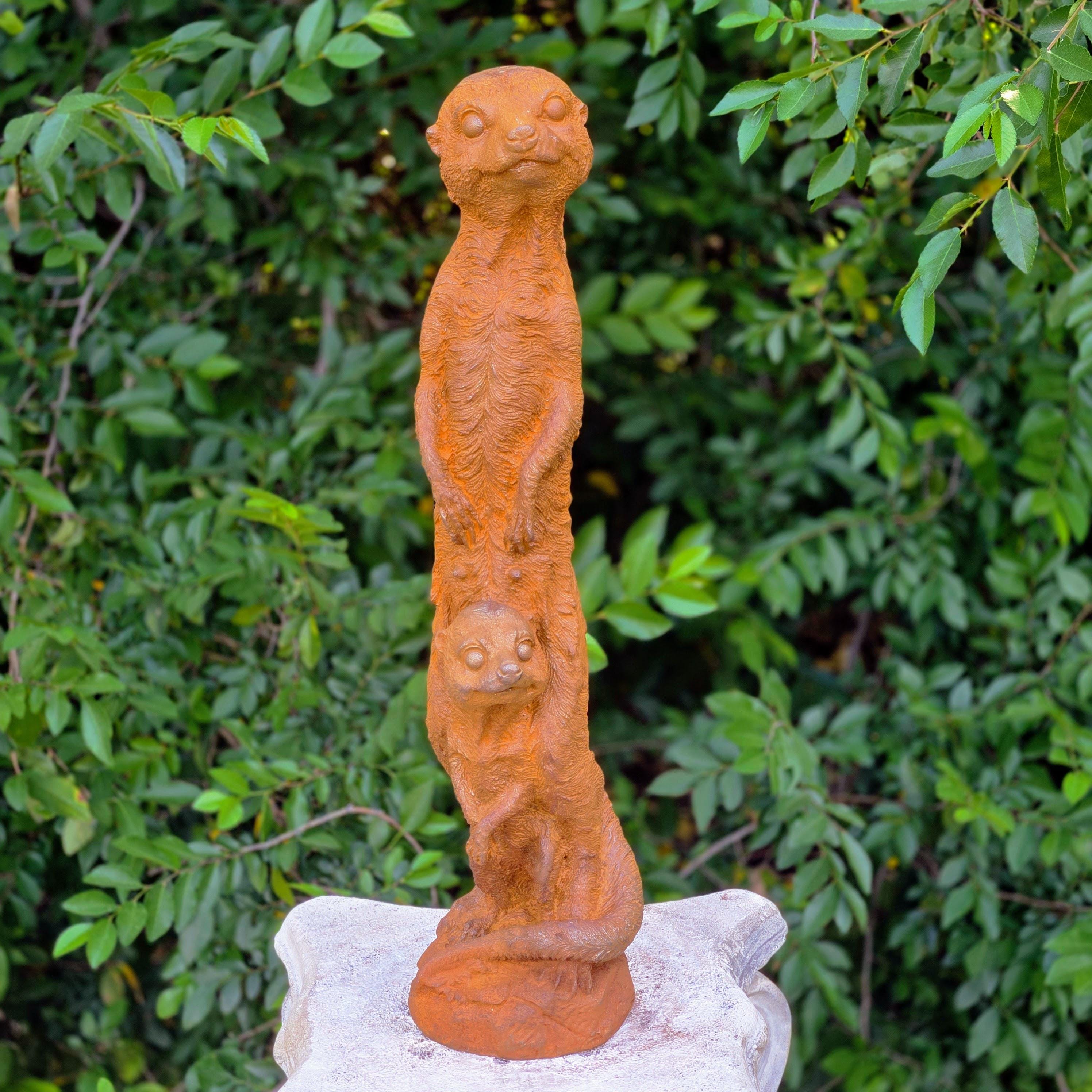 Cast Iron Mongoose Meerkat Statue – Rustic Animal Sculpture, Whimsical Garden Decor
