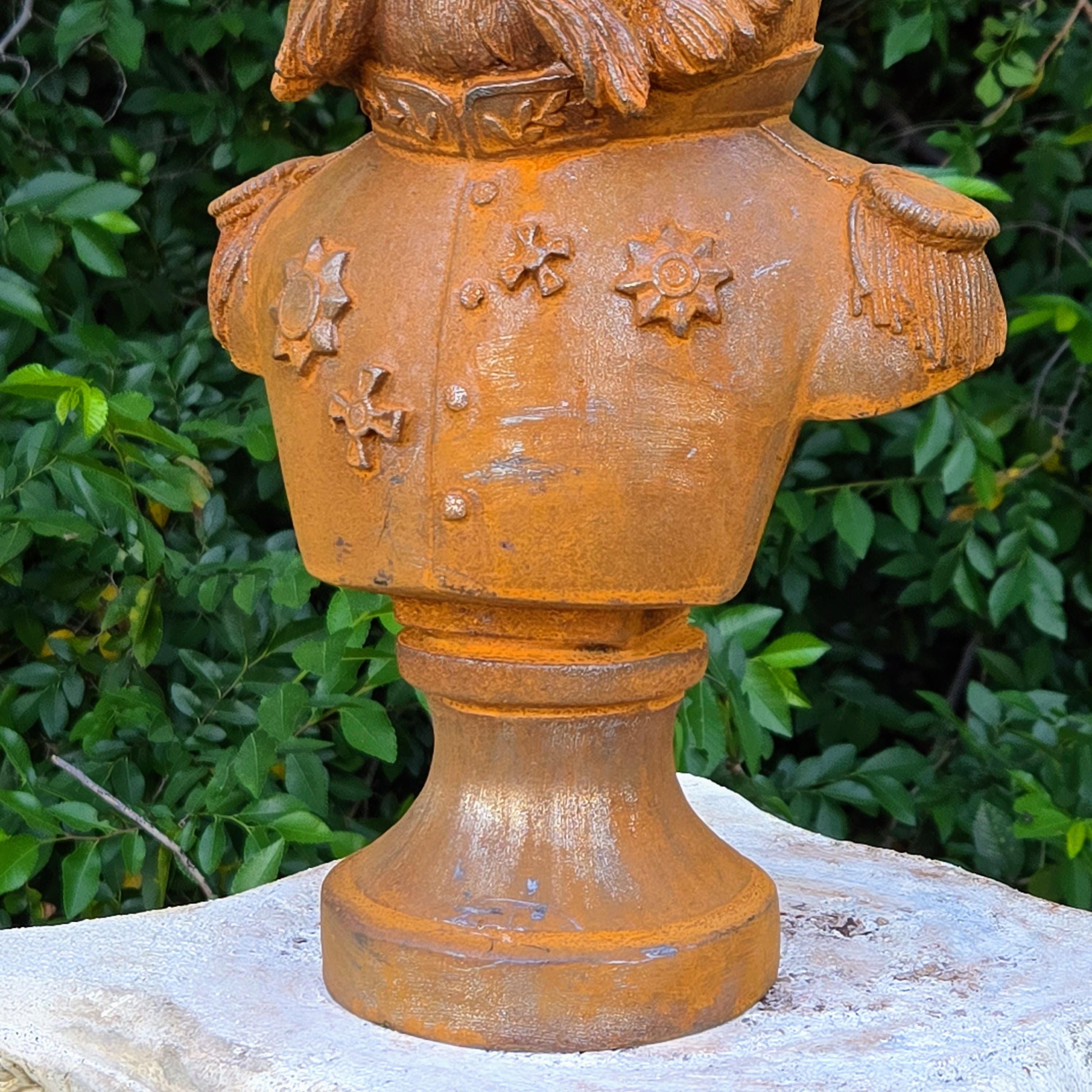 Cast Iron Cat General Bust – Rustic Military Animal Sculpture, Garden Decor