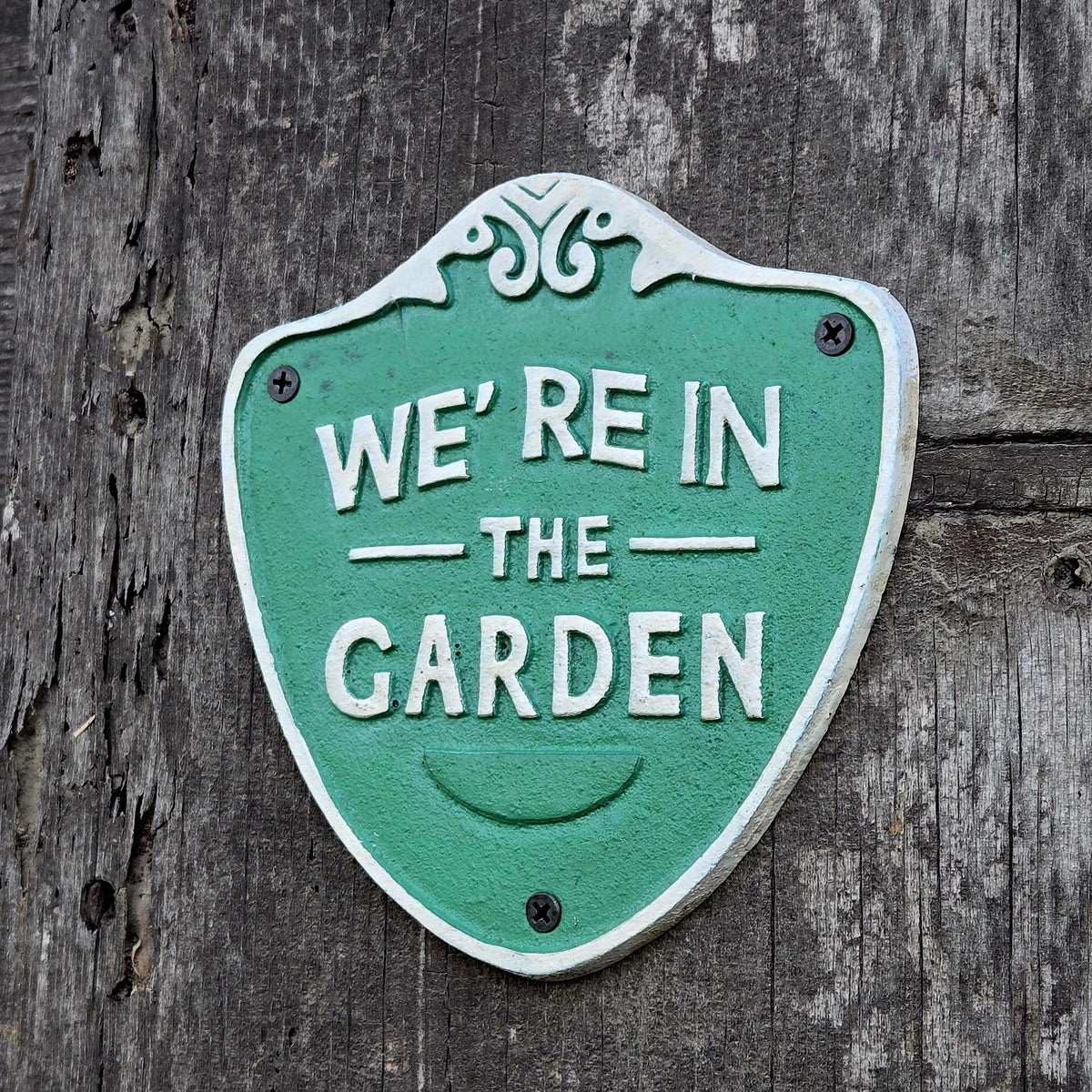Cast Iron Garden Signs Set – Rustic Farmhouse Outdoor Decor, Welcoming Messages