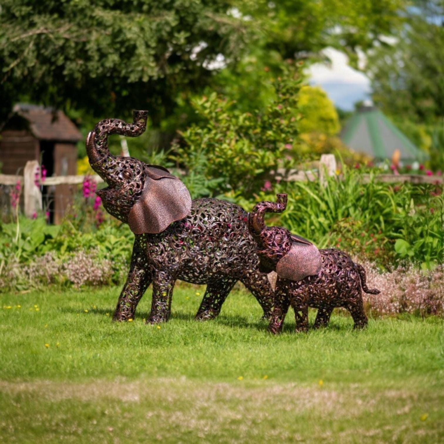 Large Metal Elephant Sculpture – Rustic Openwork Garden Yard Art, Vintage Farmhouse Lawn Décor