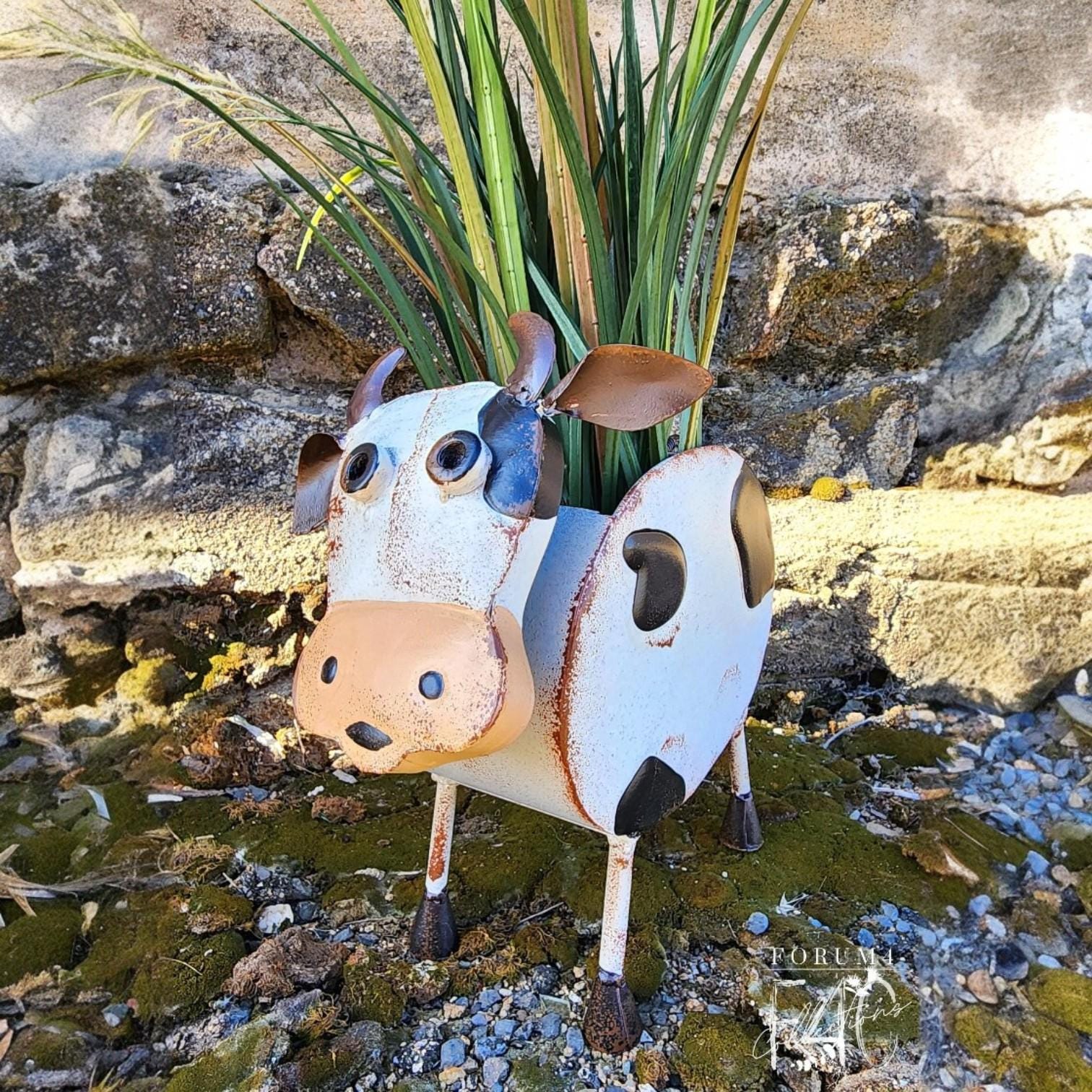 Metal Farm Animal Planters – Rustic Farmhouse Garden Decor Cow Pig Sheep Dog Cat