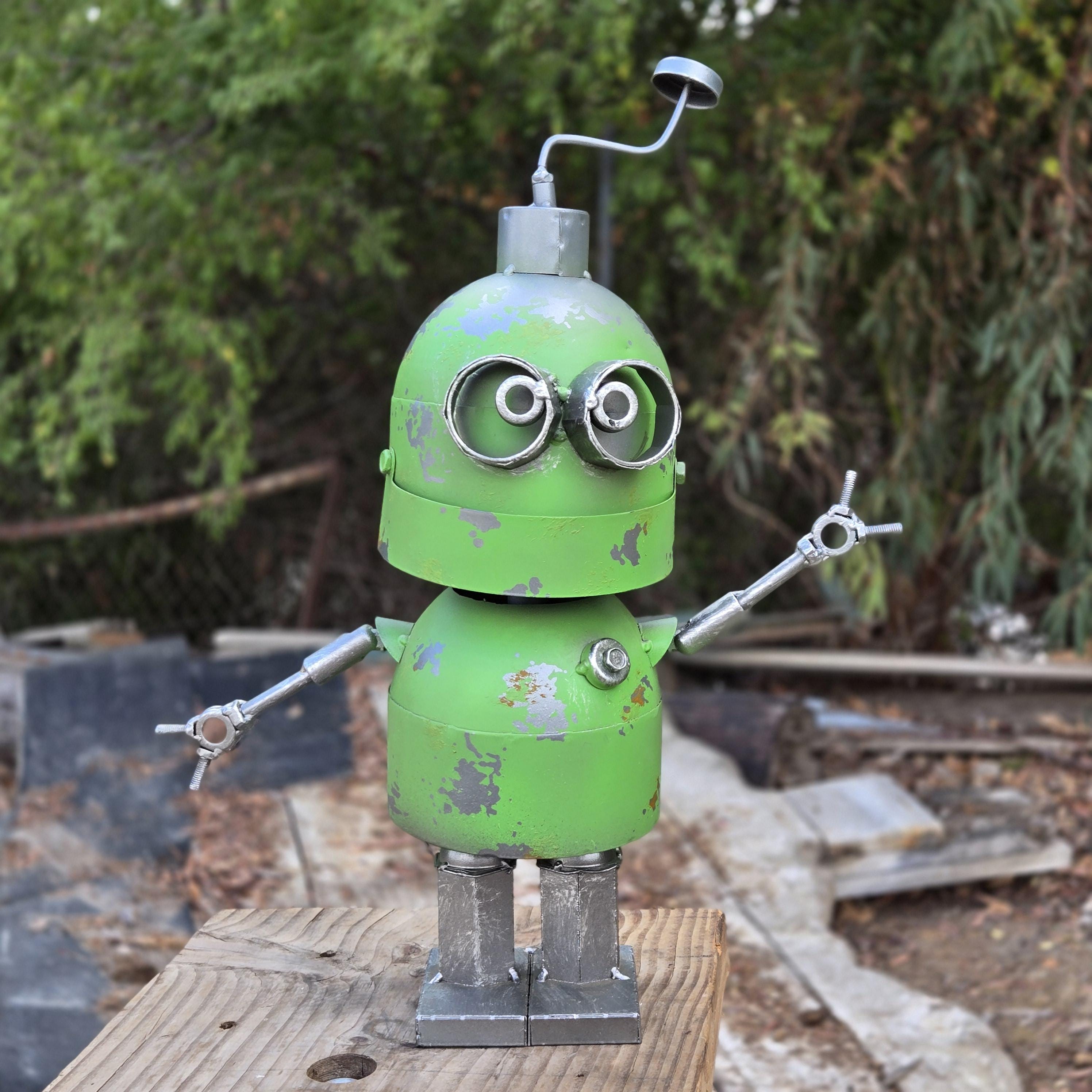 Vintage Metal Garden Robot | Retro Coffee Machine Sculpture | Minion Inspired Yard Art