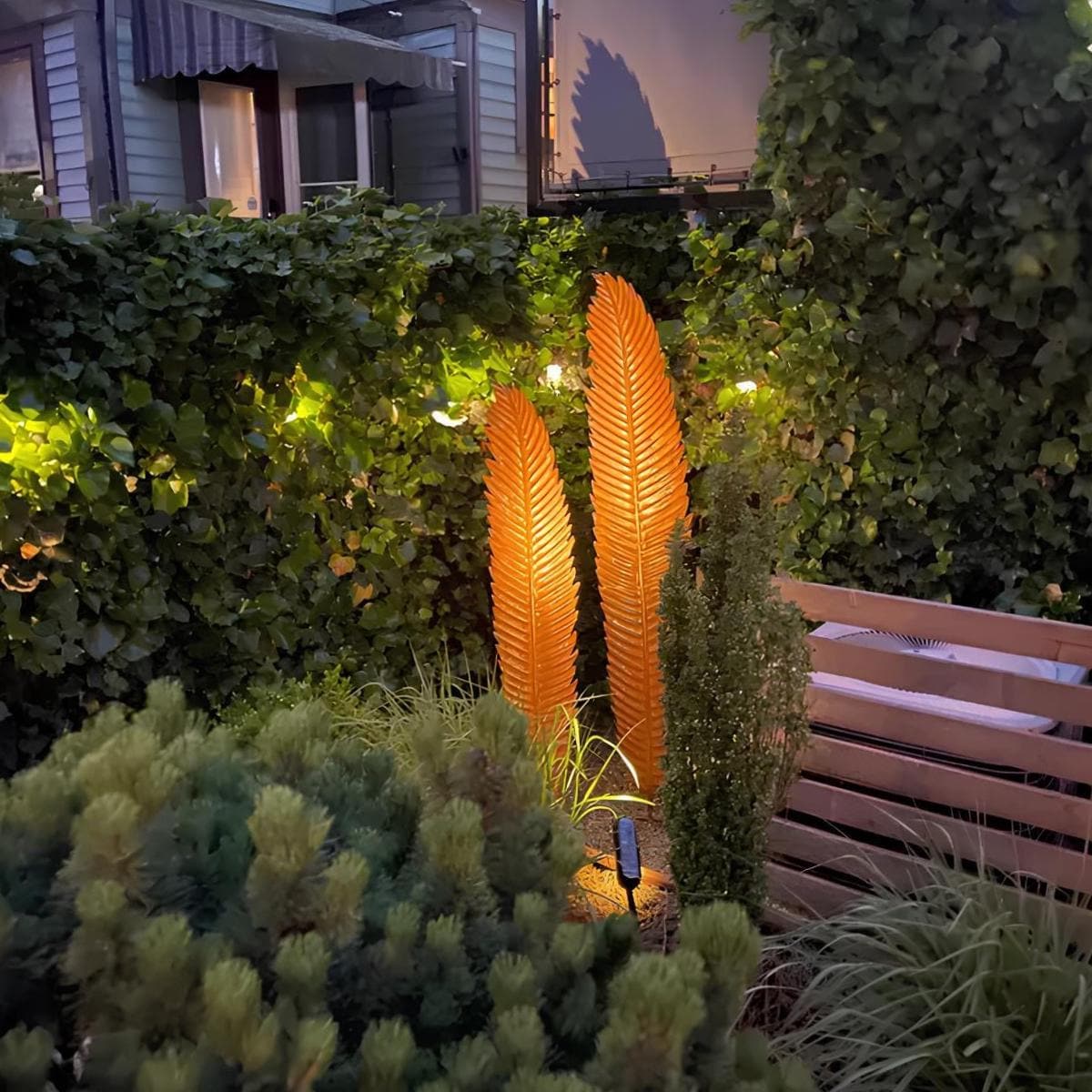 Rustic Metal feather Garden Stake – Tropical Yard Art