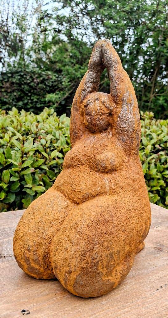 Set of 3 Cast Iron Curvy Lady Statues, Rustic Garden Sculptures, Body Positive Art, Farmhouse Outdoor Decor, Full Figure Figurines