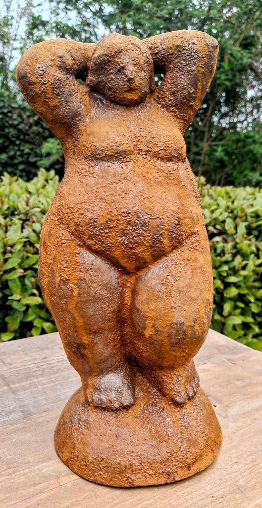 Set of 3 Cast Iron Curvy Lady Statues, Rustic Garden Sculptures, Body Positive Art, Farmhouse Outdoor Decor, Full Figure Figurines