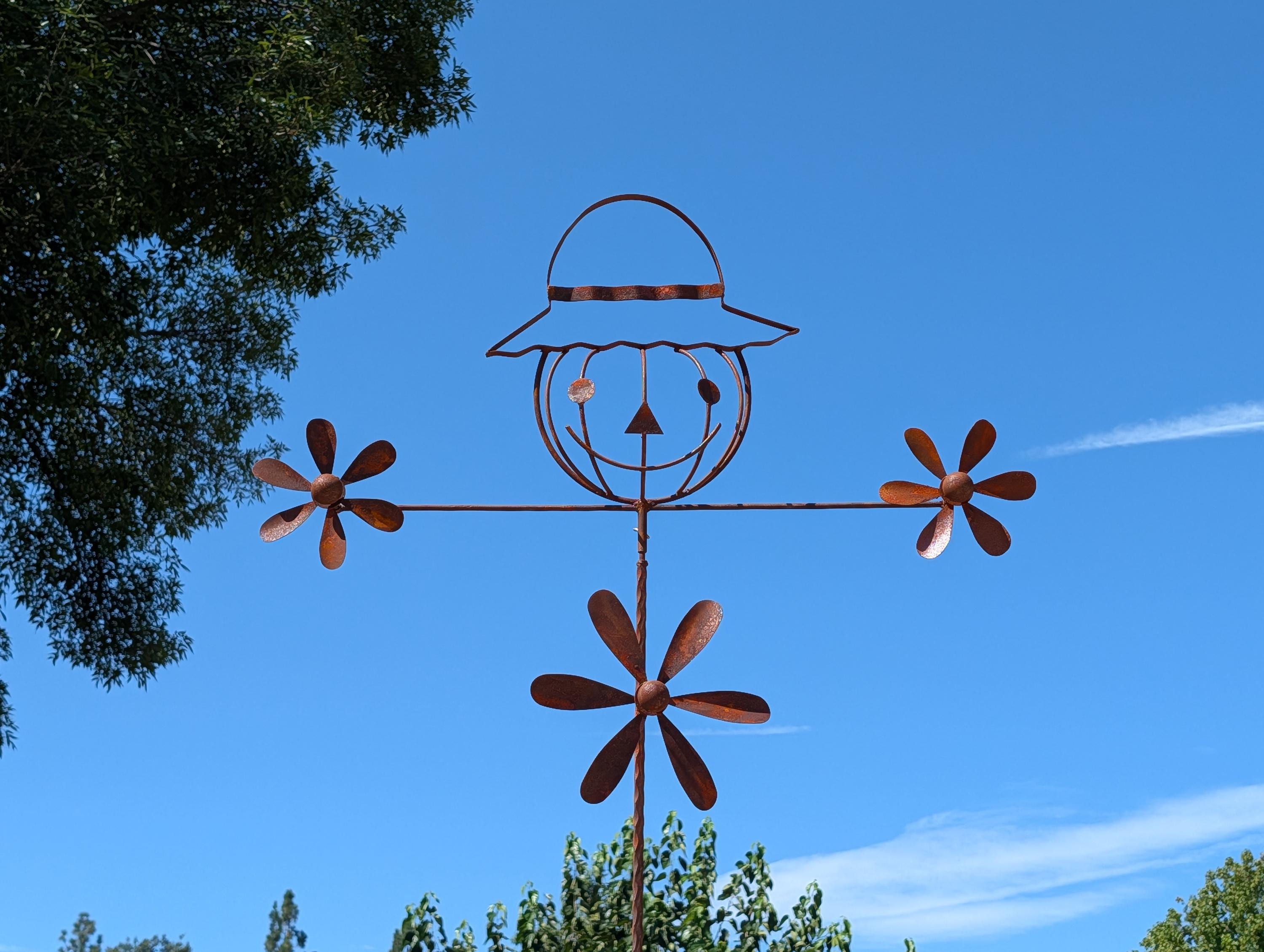 Rusty Metal Scarecrow Wind Spinner Garden Stake, Fall Decor, Halloween Yard Decor, Farmhouse Flower Spinner, Outdoor Garden Art