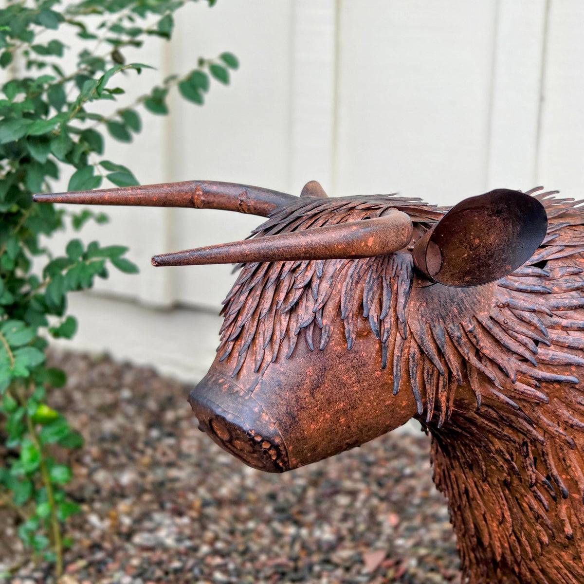 Medium Metal Garden Highland Cow